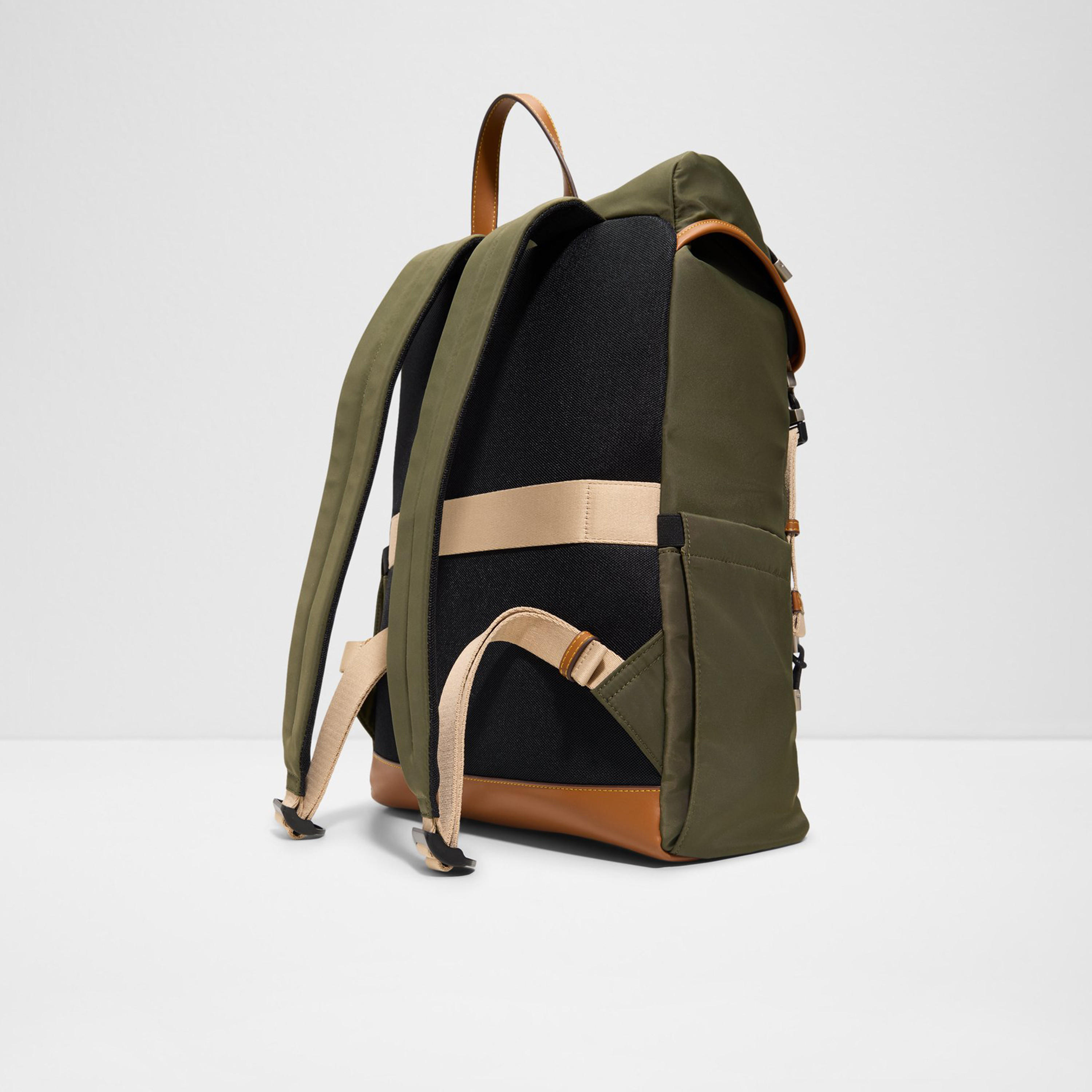 ألدو- شنطة ظهر إيدودين سادة بمقبض علوي مع إغلاق بغطاء وحزام قابل للتعديل-travel-luggagesandbags-backpacks-image-7
