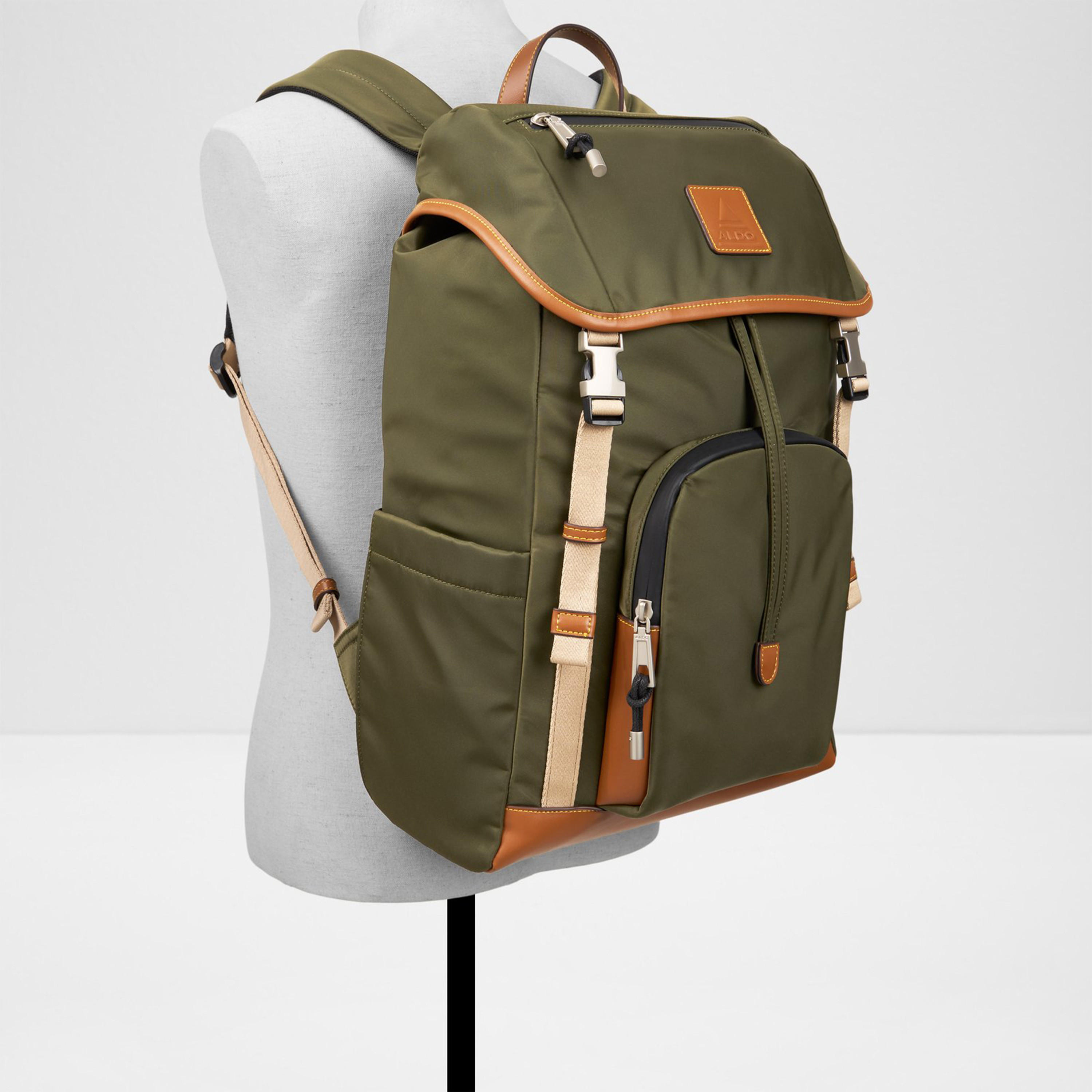 ألدو- شنطة ظهر إيدودين سادة بمقبض علوي مع إغلاق بغطاء وحزام قابل للتعديل-travel-luggagesandbags-backpacks-image-5