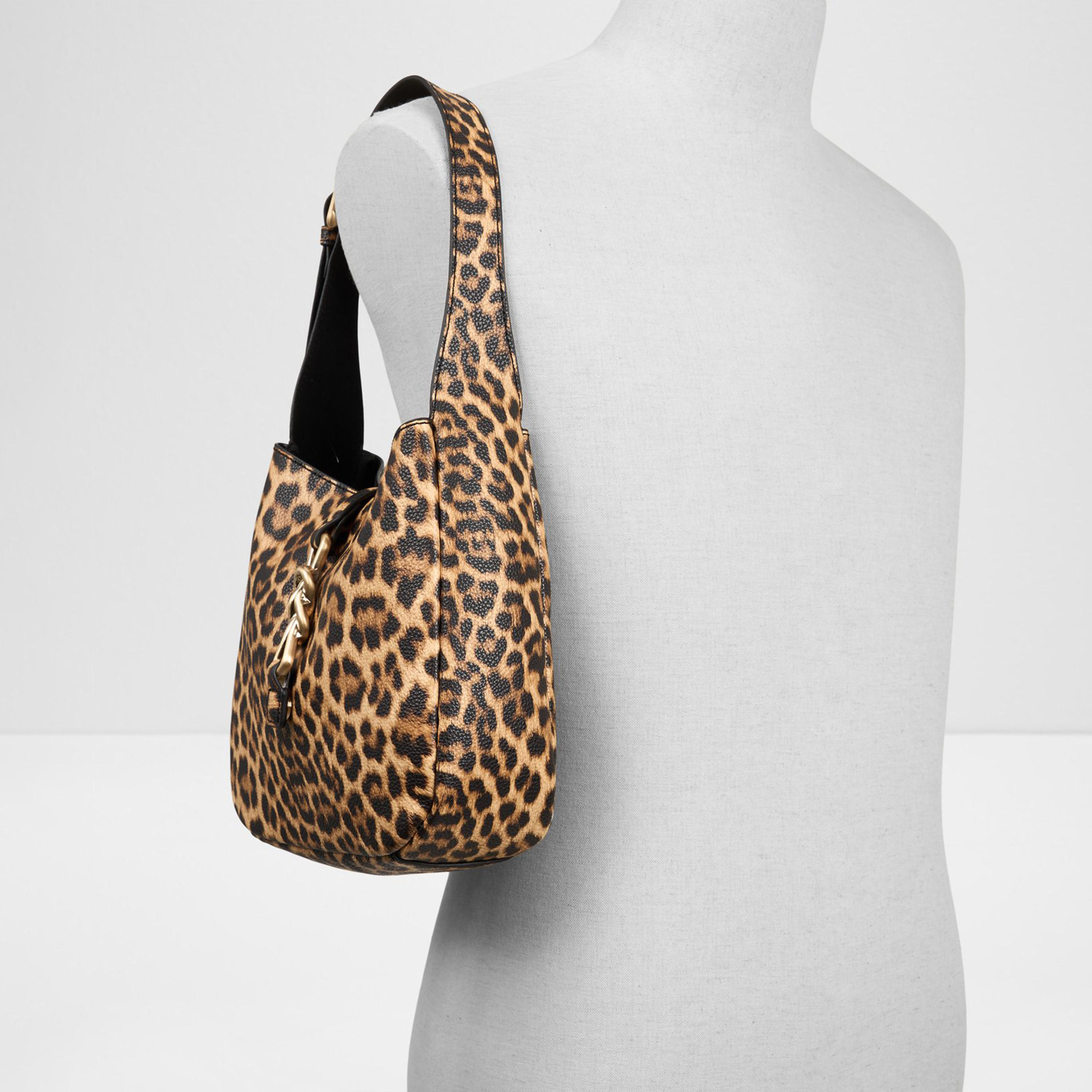ألدو- شنطة كتف سوفيتي بطبعة حيوانات مع قفل مغناطيسي وحزام قابل للتعديل-women-bagsandwallets-handbags-image-4
