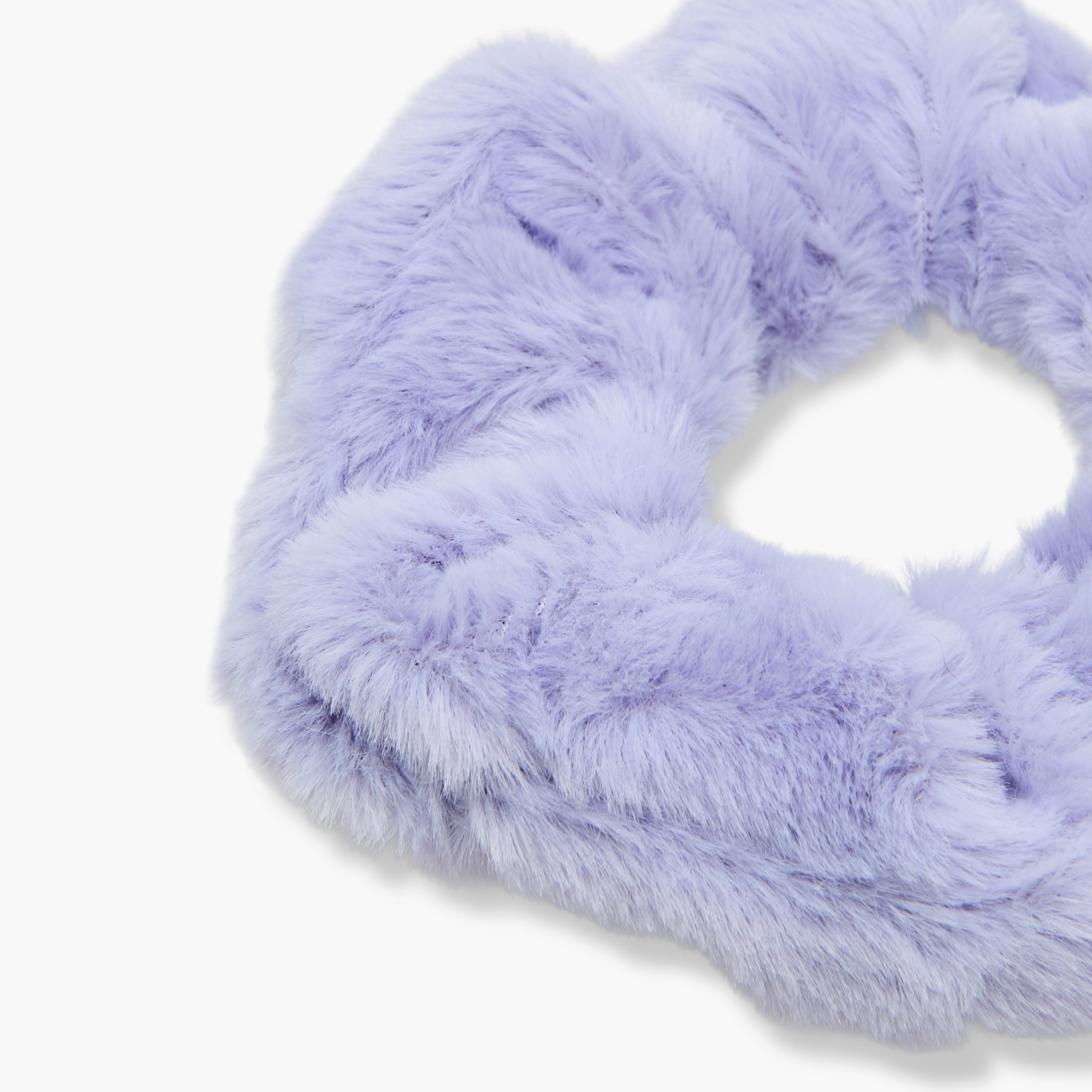 ربطات شعر فرو صناعي - طقم من 3 قطع-women-hairaccessories-scrunchies-image-4