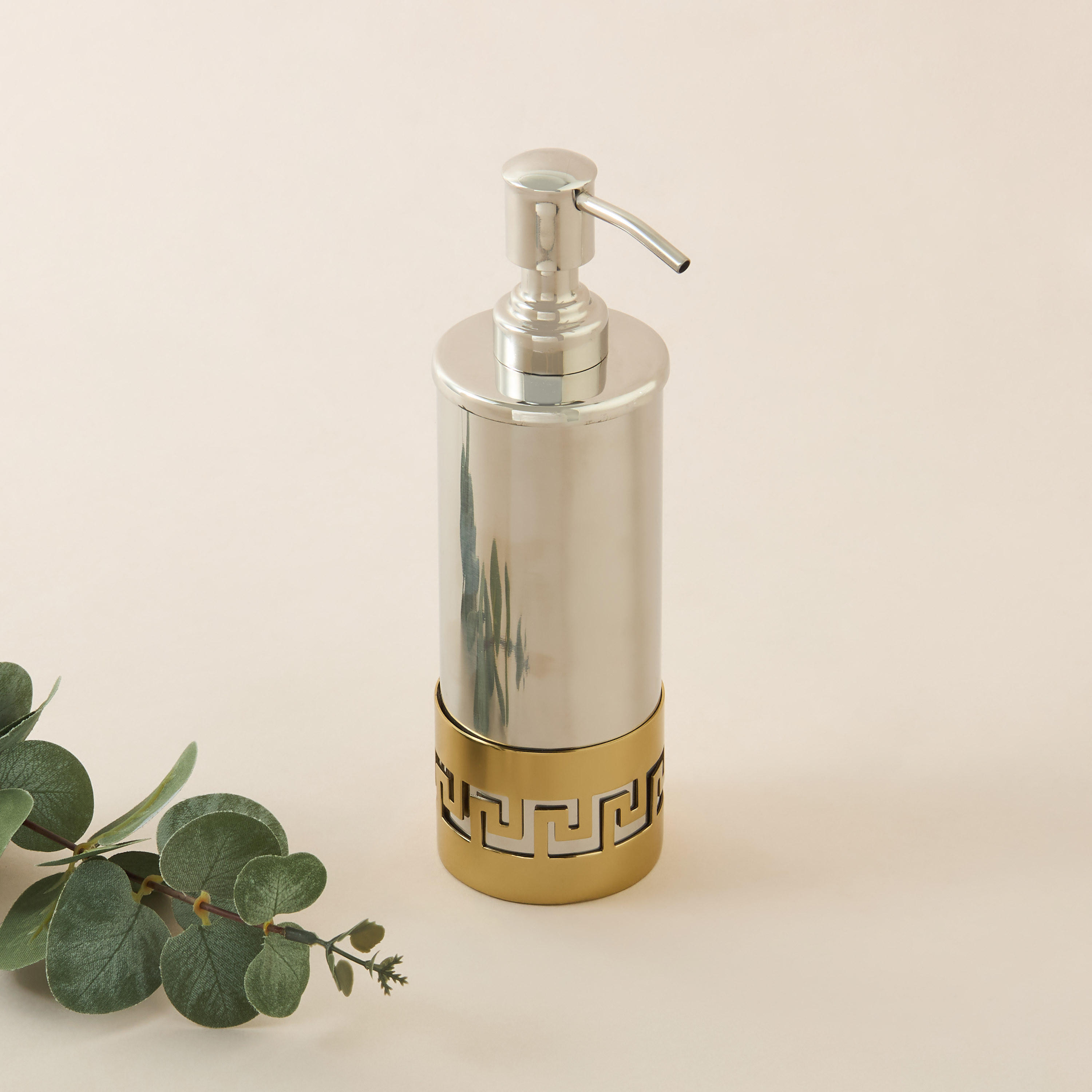 Gia como Cutout Detail Stainless Steel Lotion Dispenser-household-bathandlaundry-bathaccessories-soapdishesanddispensers-image-2