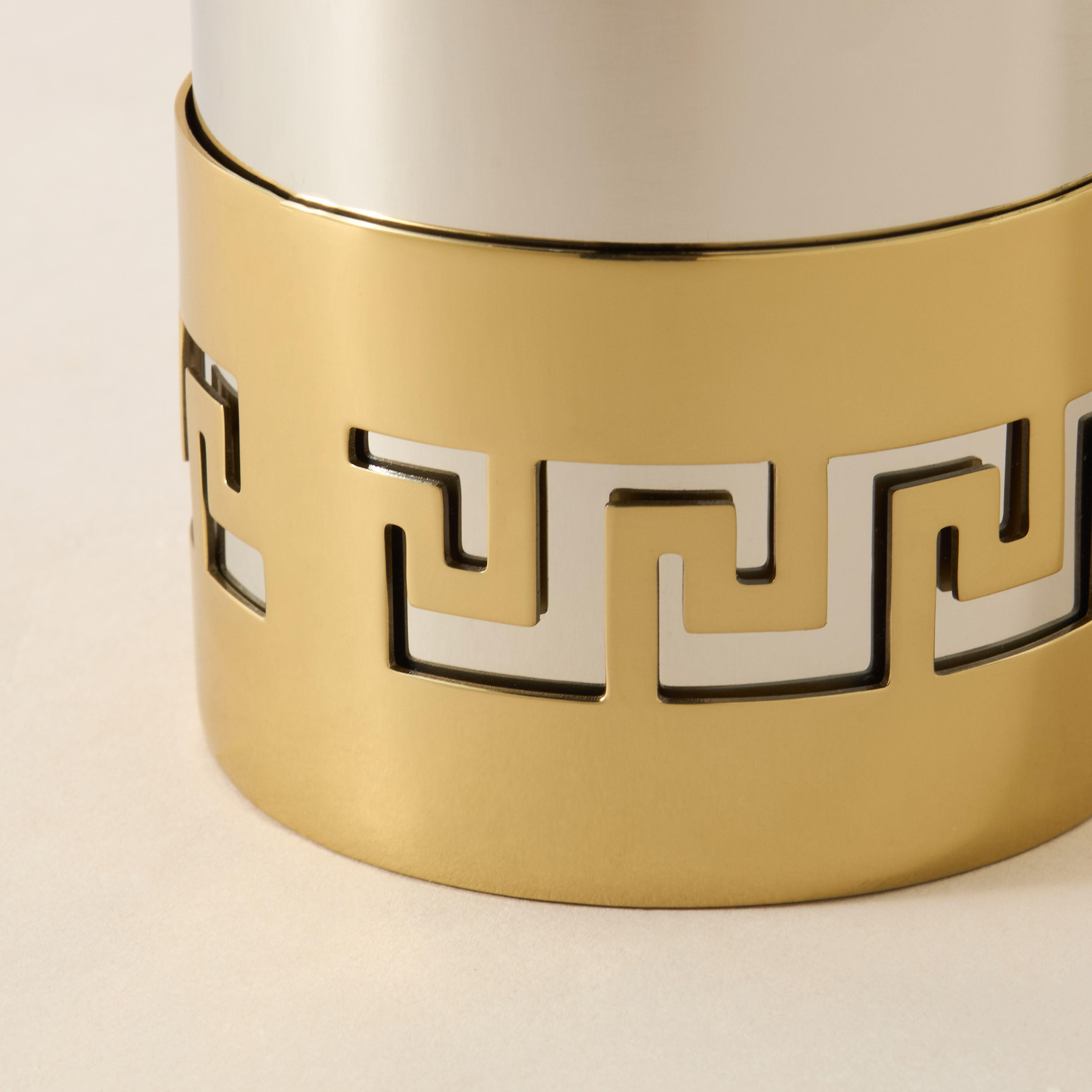 Gia como Cutout Detail Stainless Steel Tumbler-household-bathandlaundry-bathaccessories-toothbrushholdersandtumblers-image-4