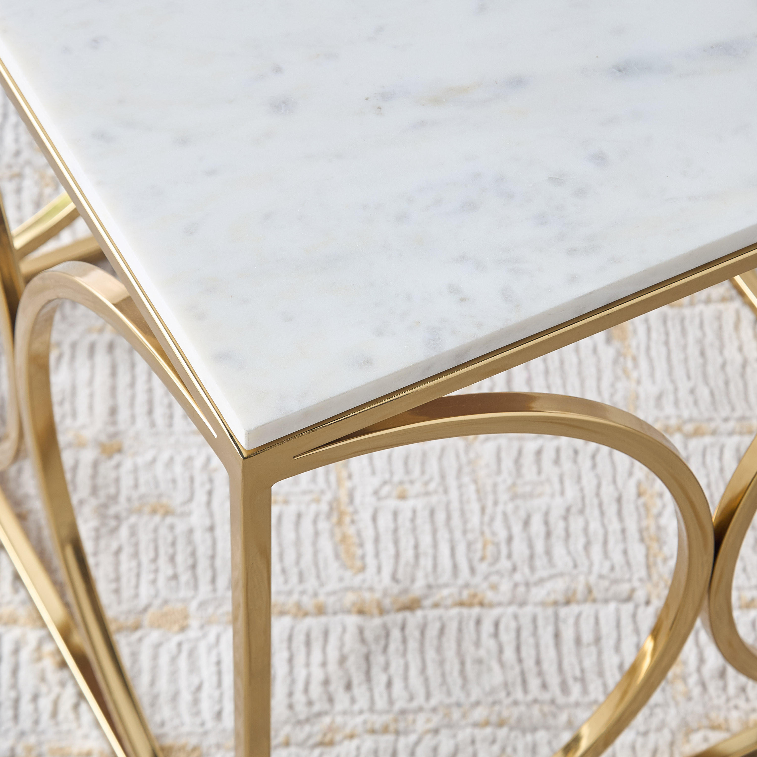 طقم طاولات متداخلة مربعة بسطح رخام وتصميم هندسي قطعتين من جيا-furniture-livingroom-nestoftables-image-3