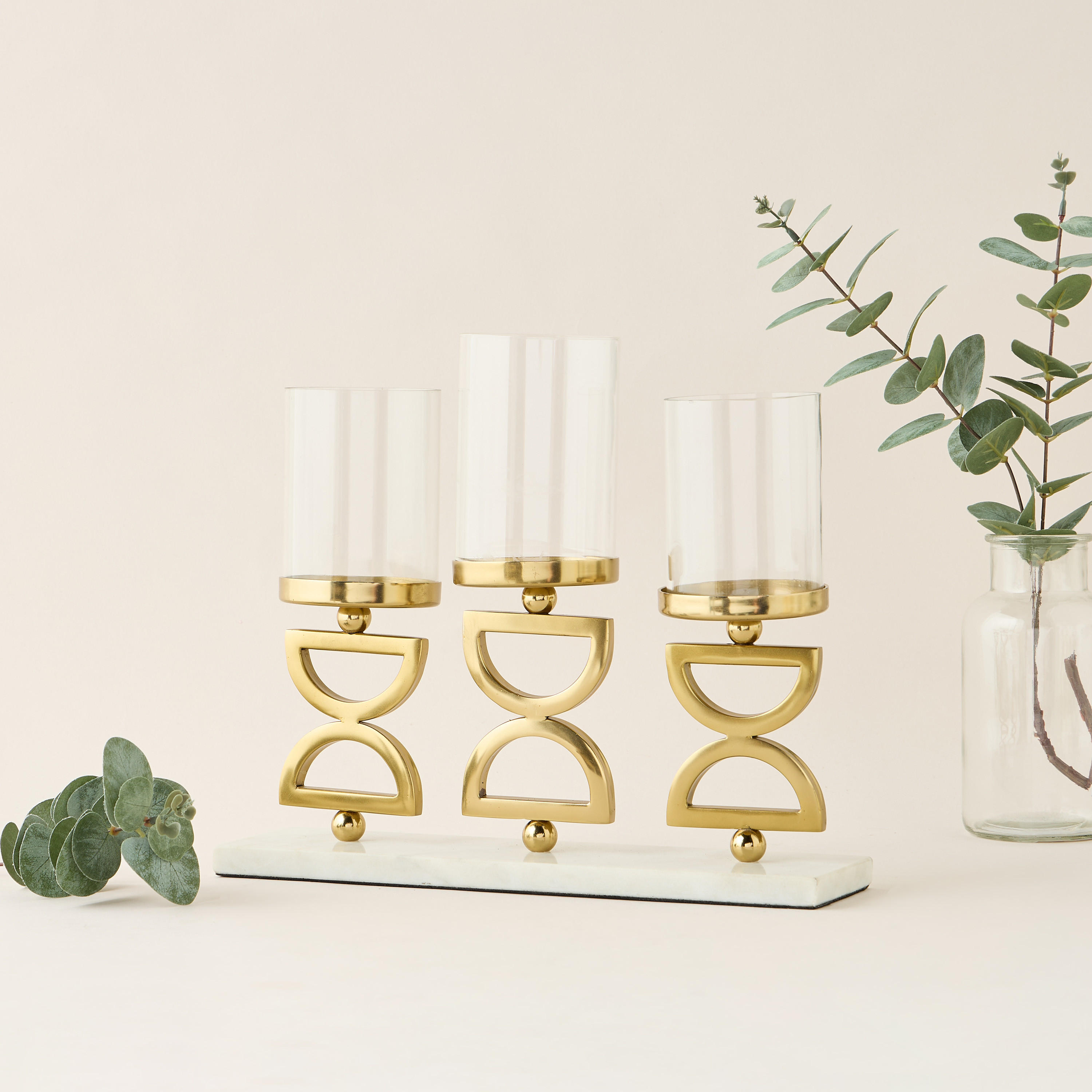 Gia Como 3-Pillar Candleholder - 18 cms-household-decor-candleholdersandlanterns-image-1