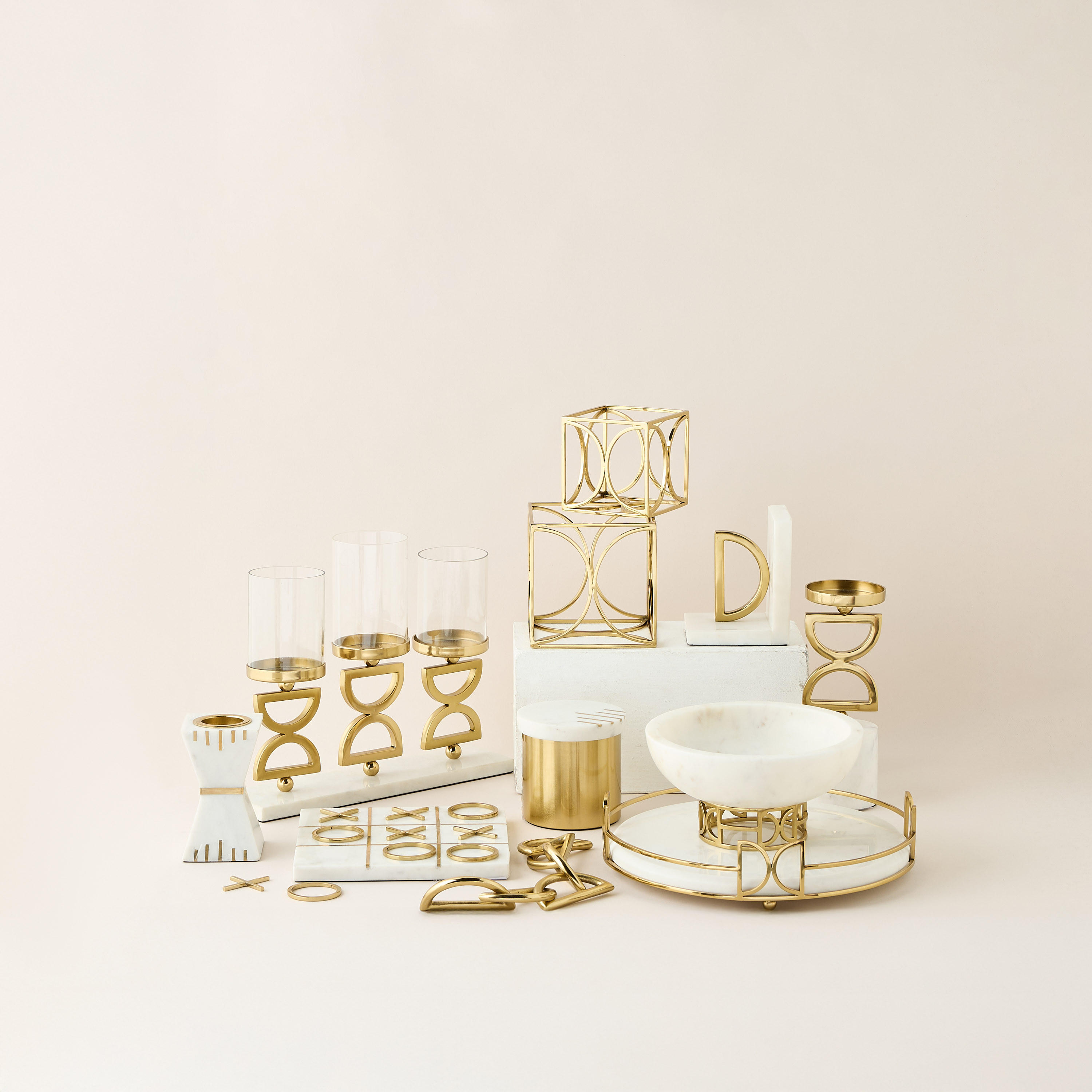 Gia Como Marble Pillar Candleholder - 35 cms-household-decor-candleholdersandlanterns-image-6