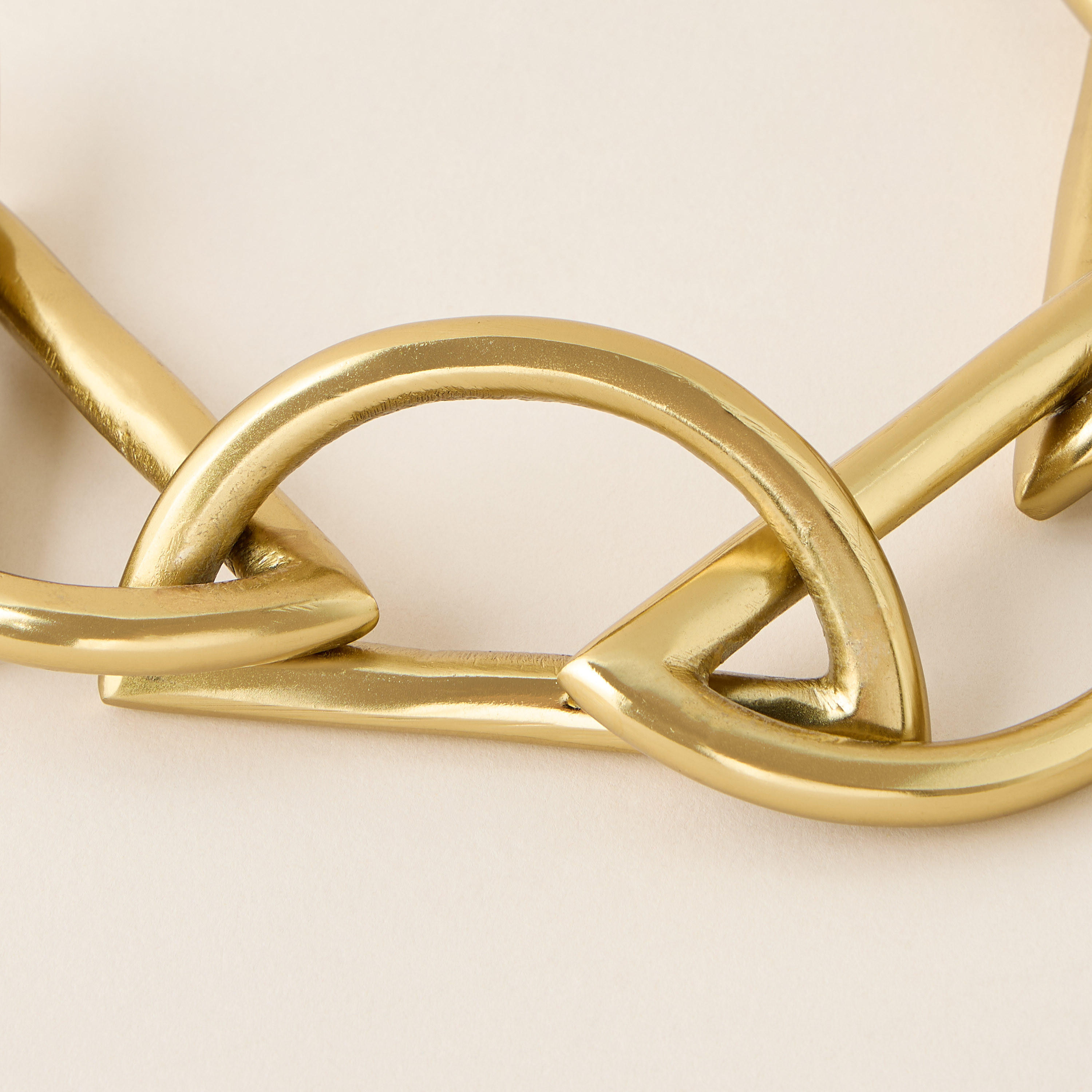 Gia Como Chain Link Decorative Showpiece-household-decor-decorativeobjectsandsculptures-image-4