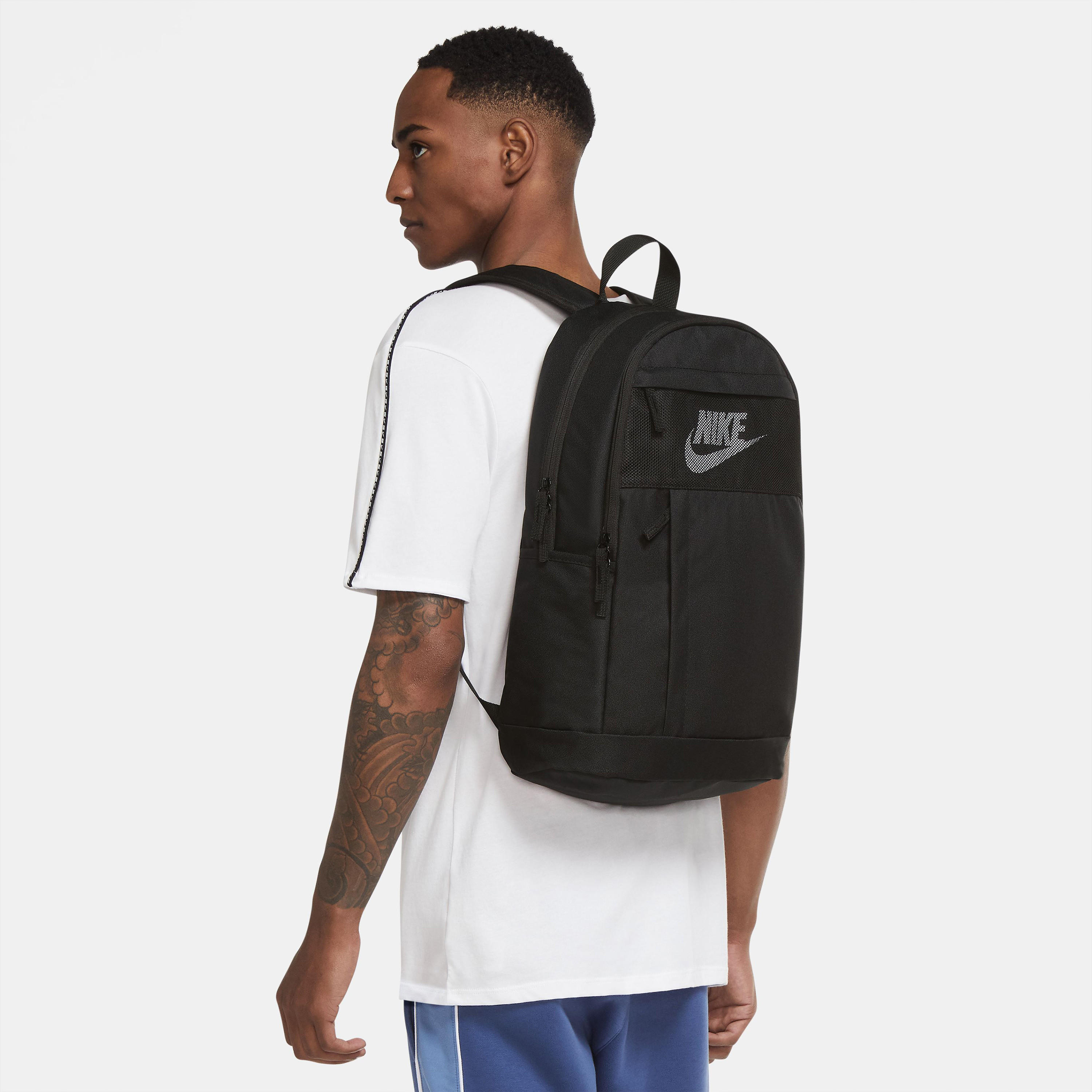 شنطة ظهر إليمنتال من نايك (21 لتر) - DD0562-010-school-bagsandbackpacks-backpacks-image-3