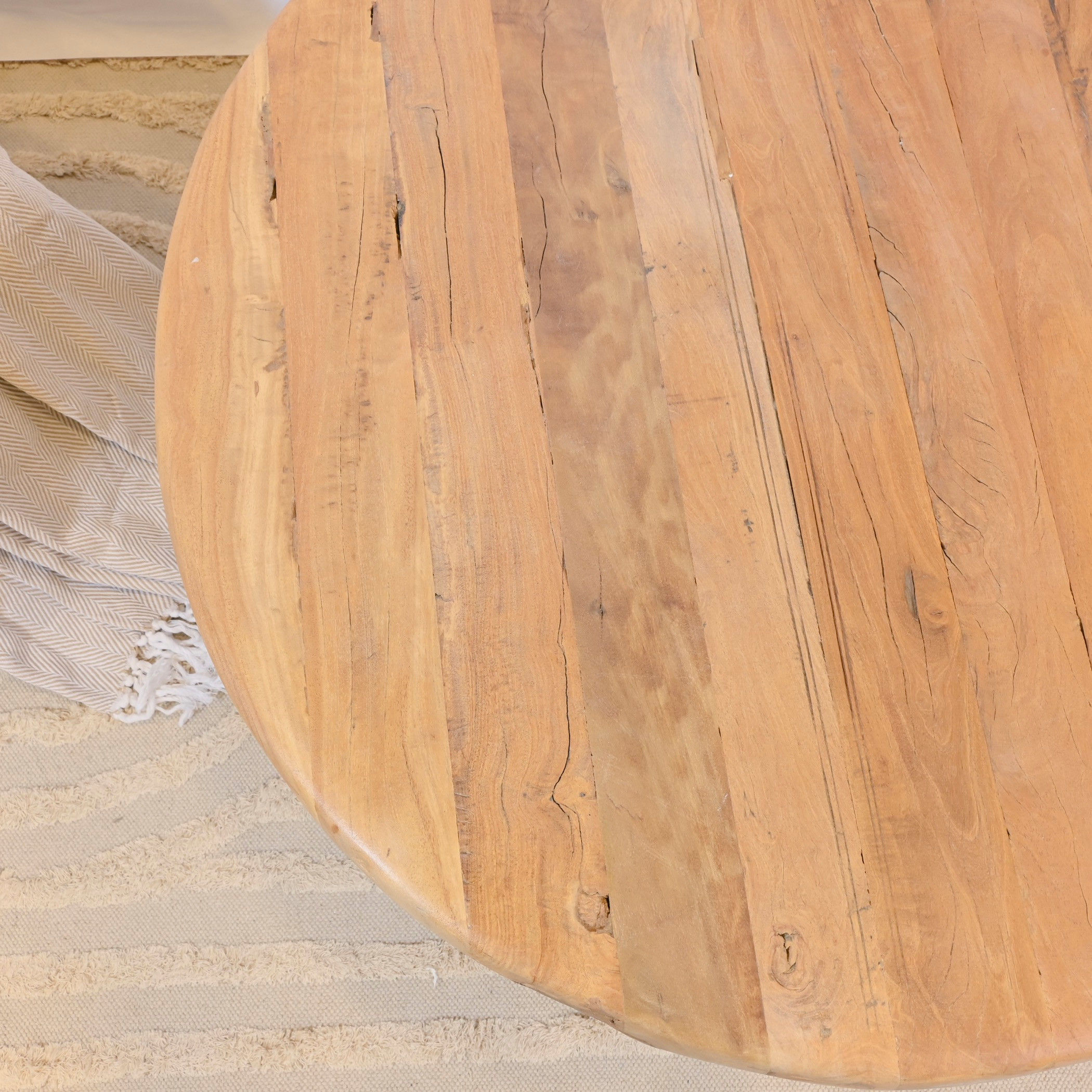 طاولة قهوة بسطح خشب صنعت بواسطة لايف ستايل-furniture-livingroom-coffeetables-image-5