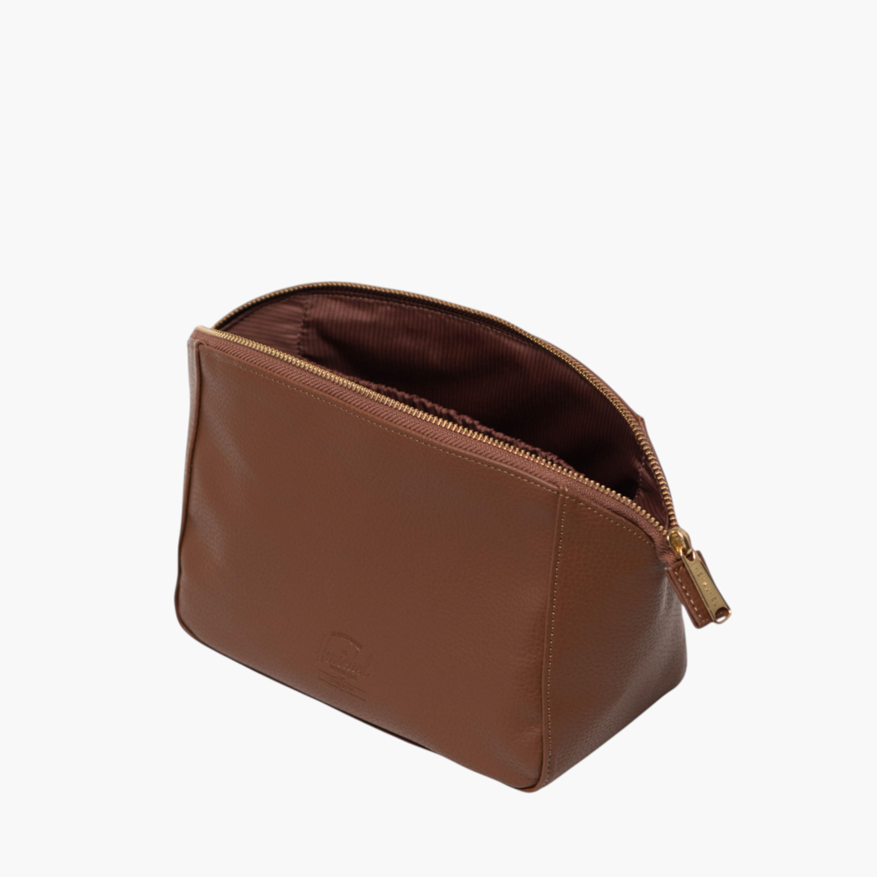 Herschel Supply Co Solid Vegan Leather Toiletry Bag-women-watchesandjewellery-jewellery-storage-image-2