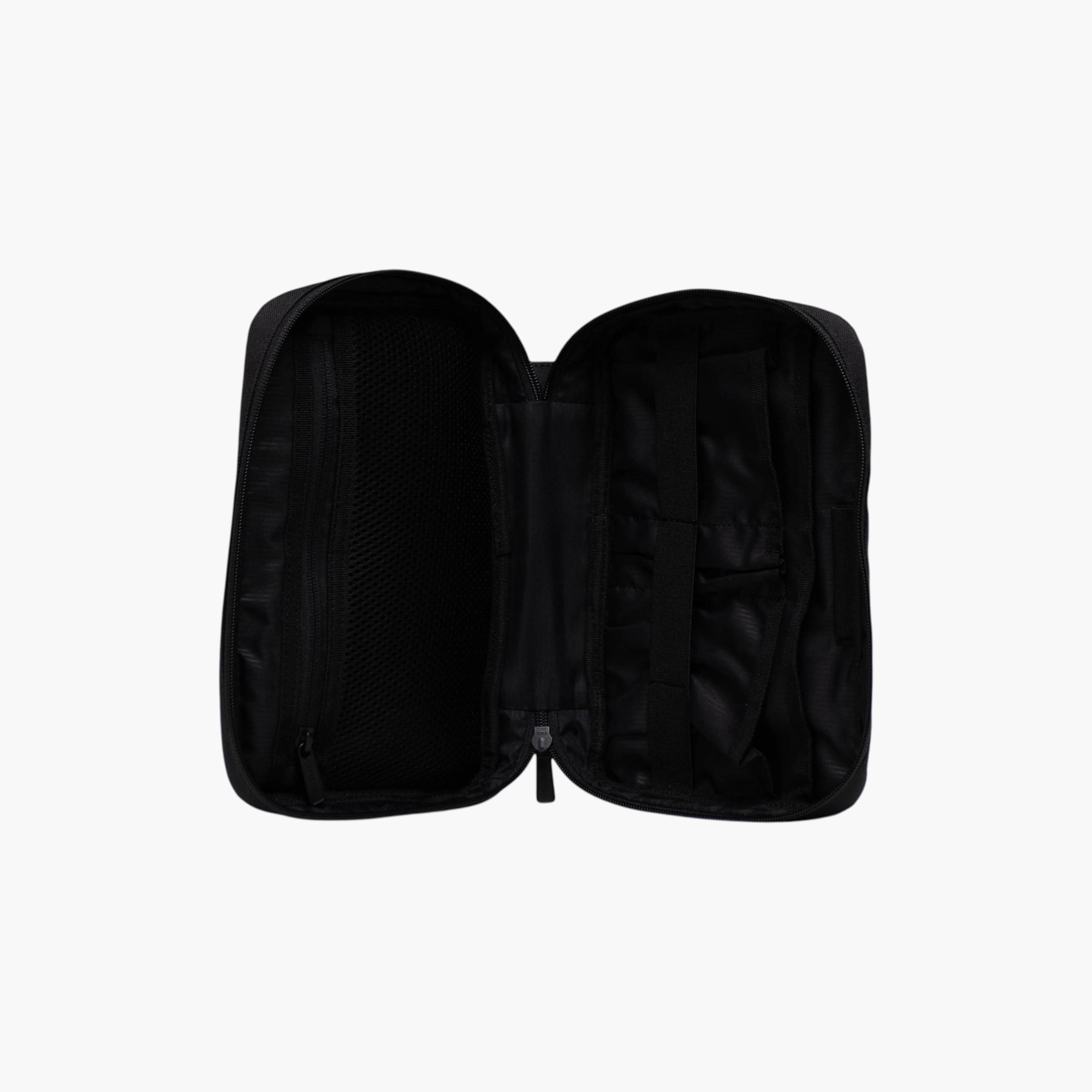 Herschel Supply Co Organizer Tech Pouch-women-watchesandjewellery-jewellery-storage-image-3