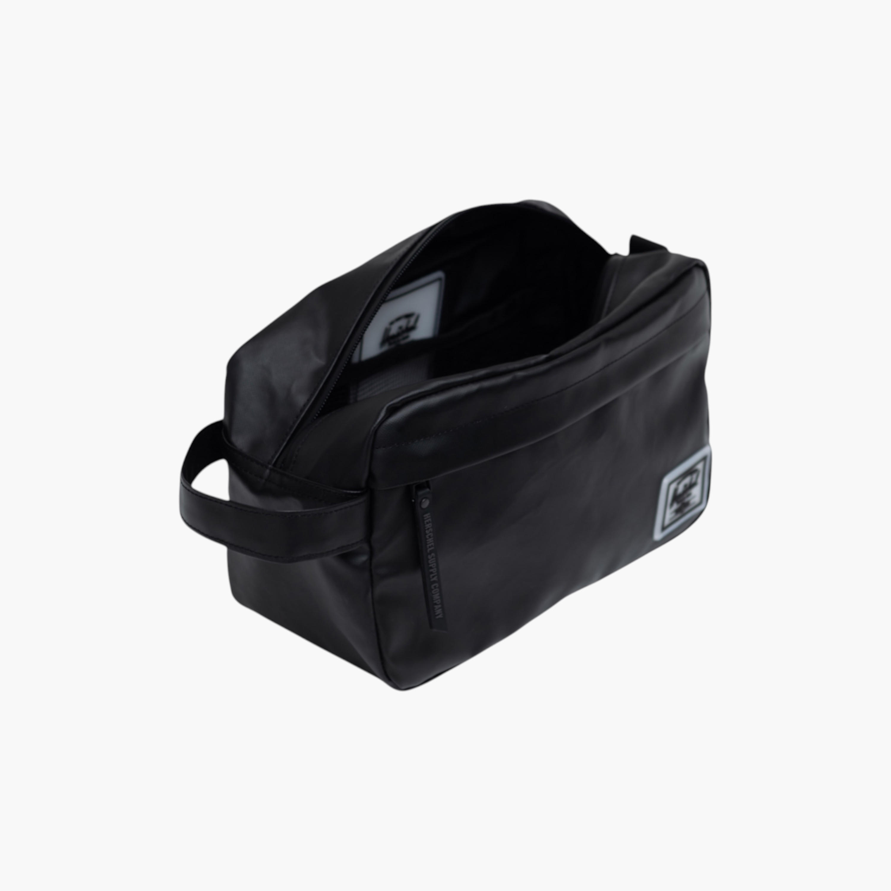 Herschel Supply Co Solid Pouch with Zip Closure-women-watchesandjewellery-jewellery-storage-image-3