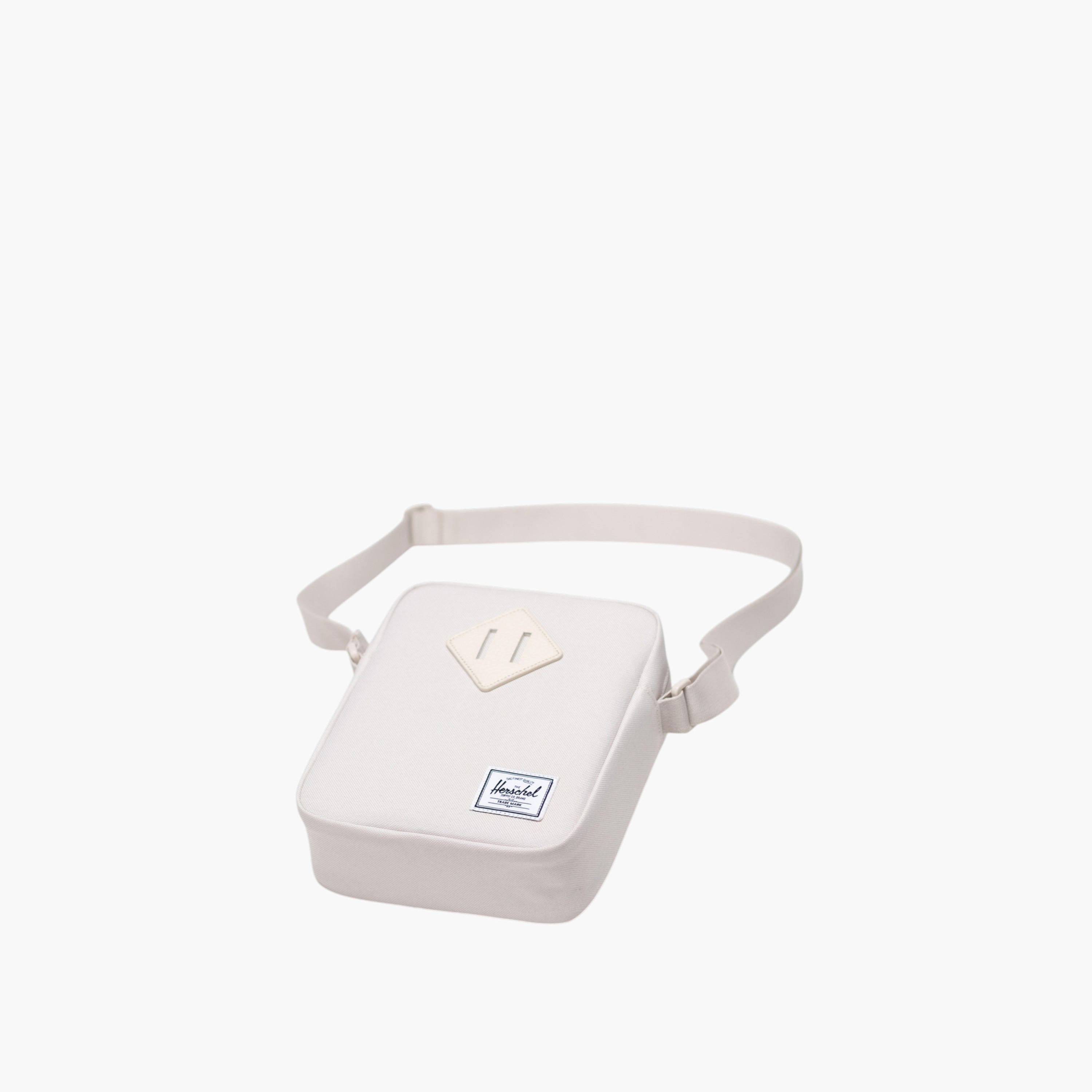 شنطة كروس بودي سادة بحزام قابل للتعديل وسحاب إغلاق من هيرشيل سبلاي كو-women-bagsandwallets-handbags-image-2