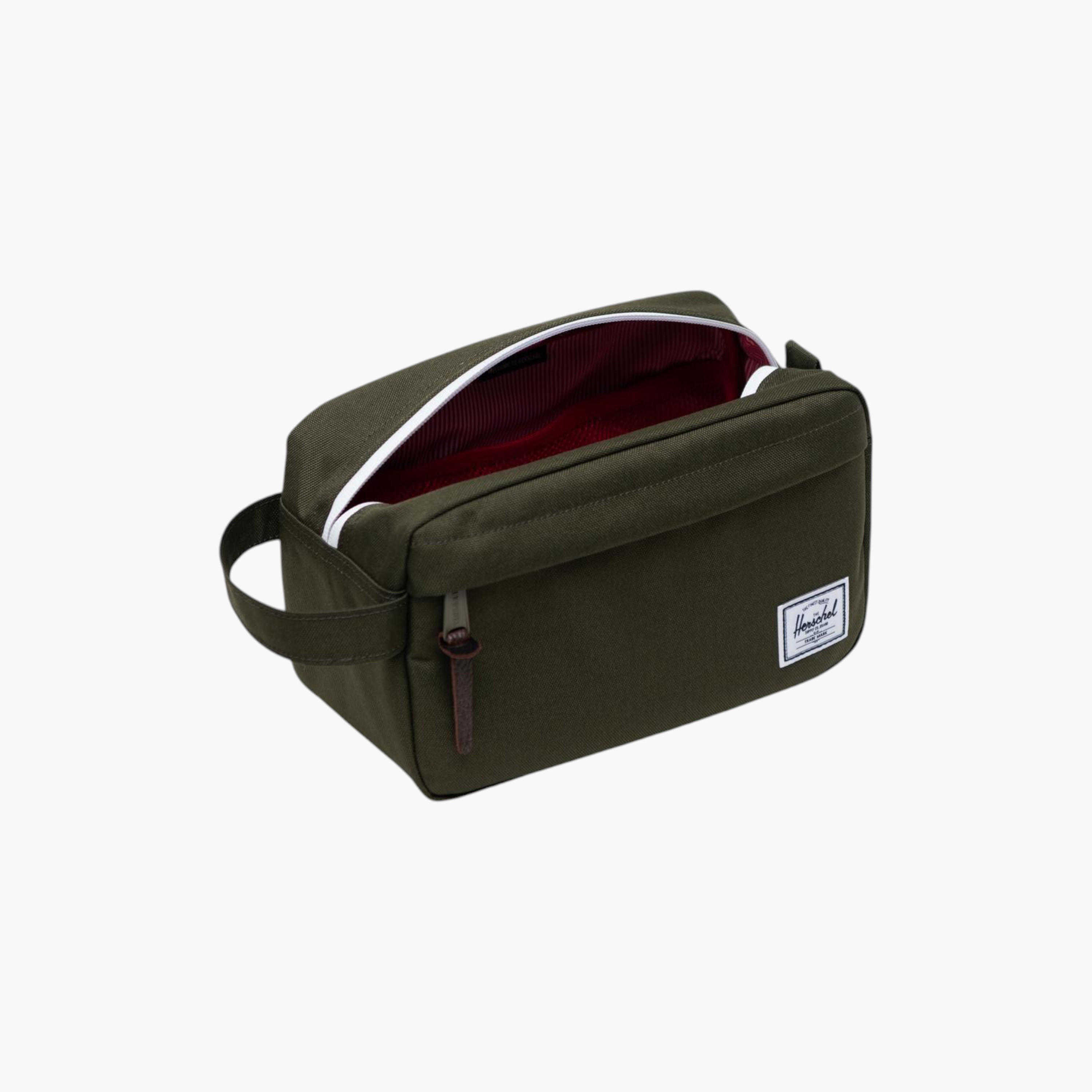 Herschel Supply Co 1-Compartment Jewellery Organizer with Zip Closure - 15x24x12 cms-women-watchesandjewellery-jewellery-storage-image-3