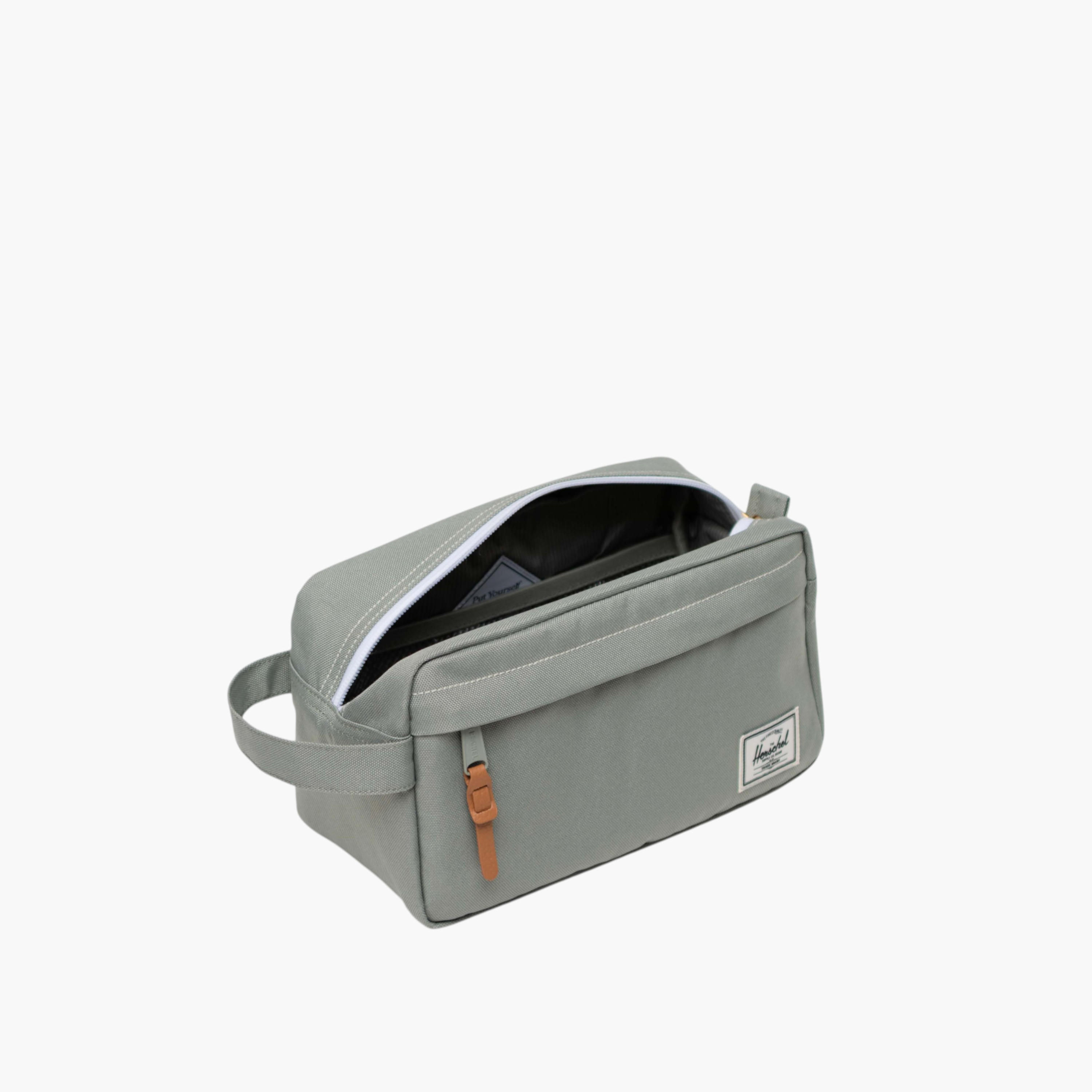 Herschel Supply Co Solid Travel Pouch with Zip Closure-women-watchesandjewellery-jewellery-storage-image-3