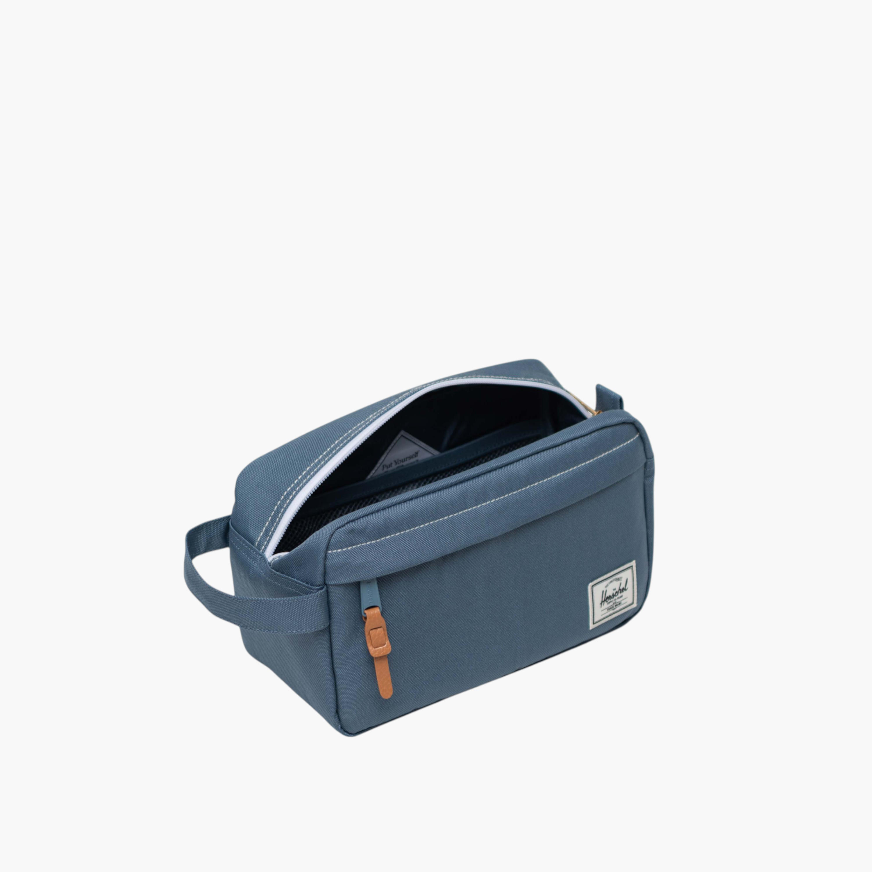 Herschel Supply Co Solid Travel Pouch with Zip Closure-women-watchesandjewellery-jewellery-storage-image-3