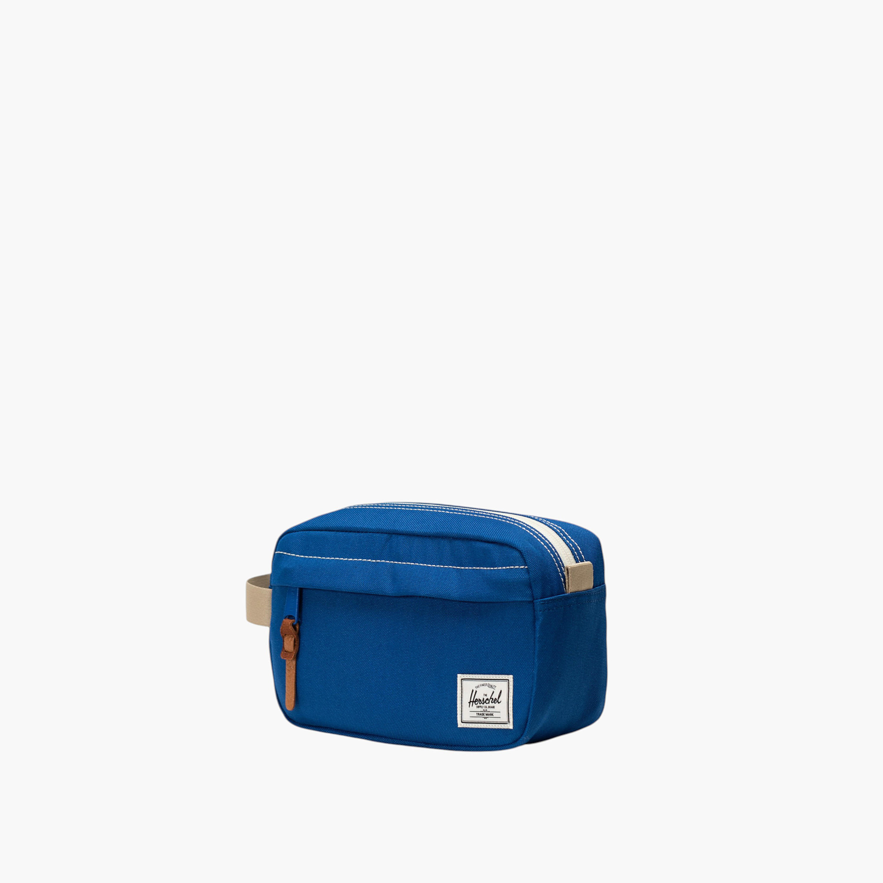 Herschel Supply Co Solid Travel Pouch with Zip Closure-women-watchesandjewellery-jewellery-storage-image-2