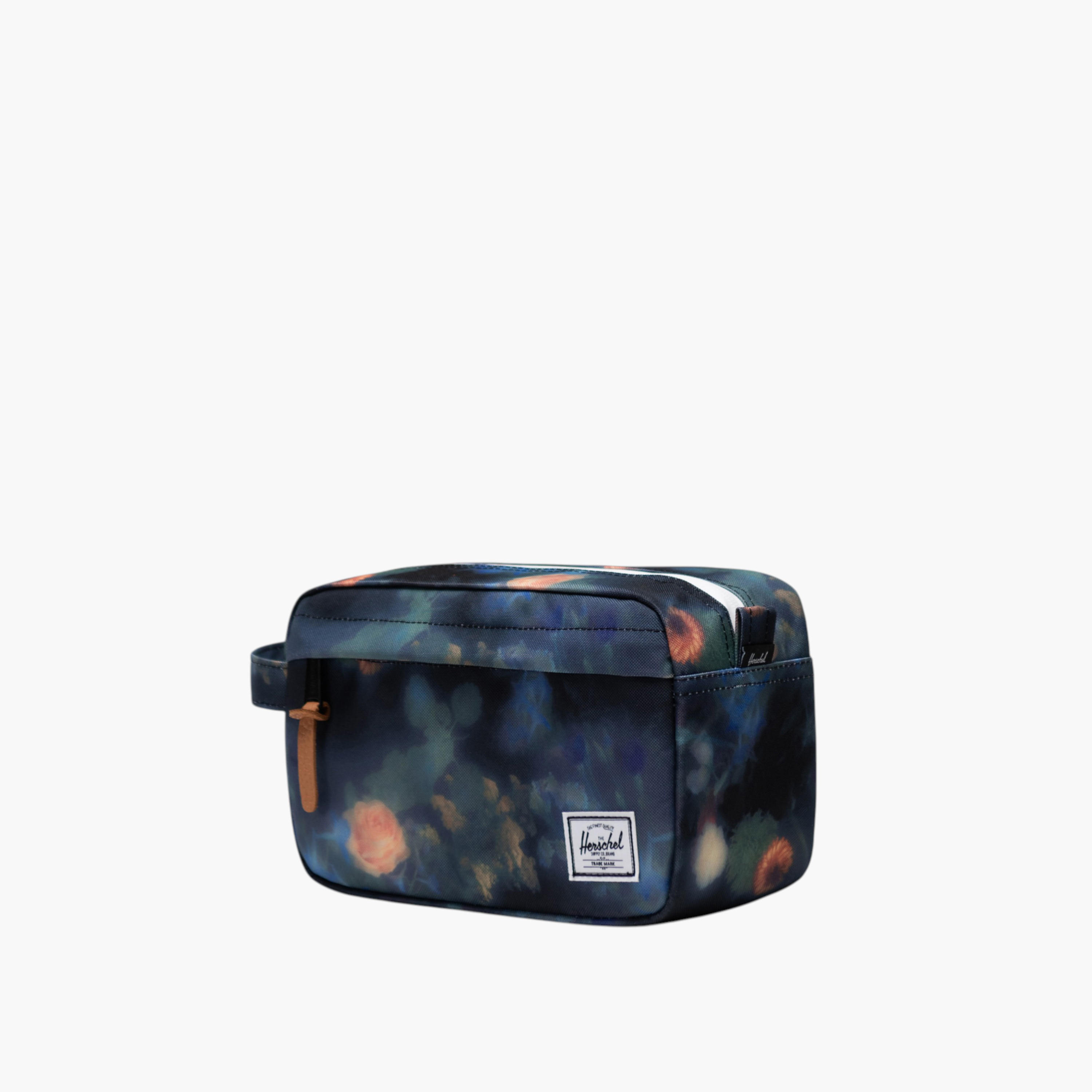 Herschel Supply Co Printed Travel Kit with Zip Closure-women-watchesandjewellery-jewellery-storage-image-2