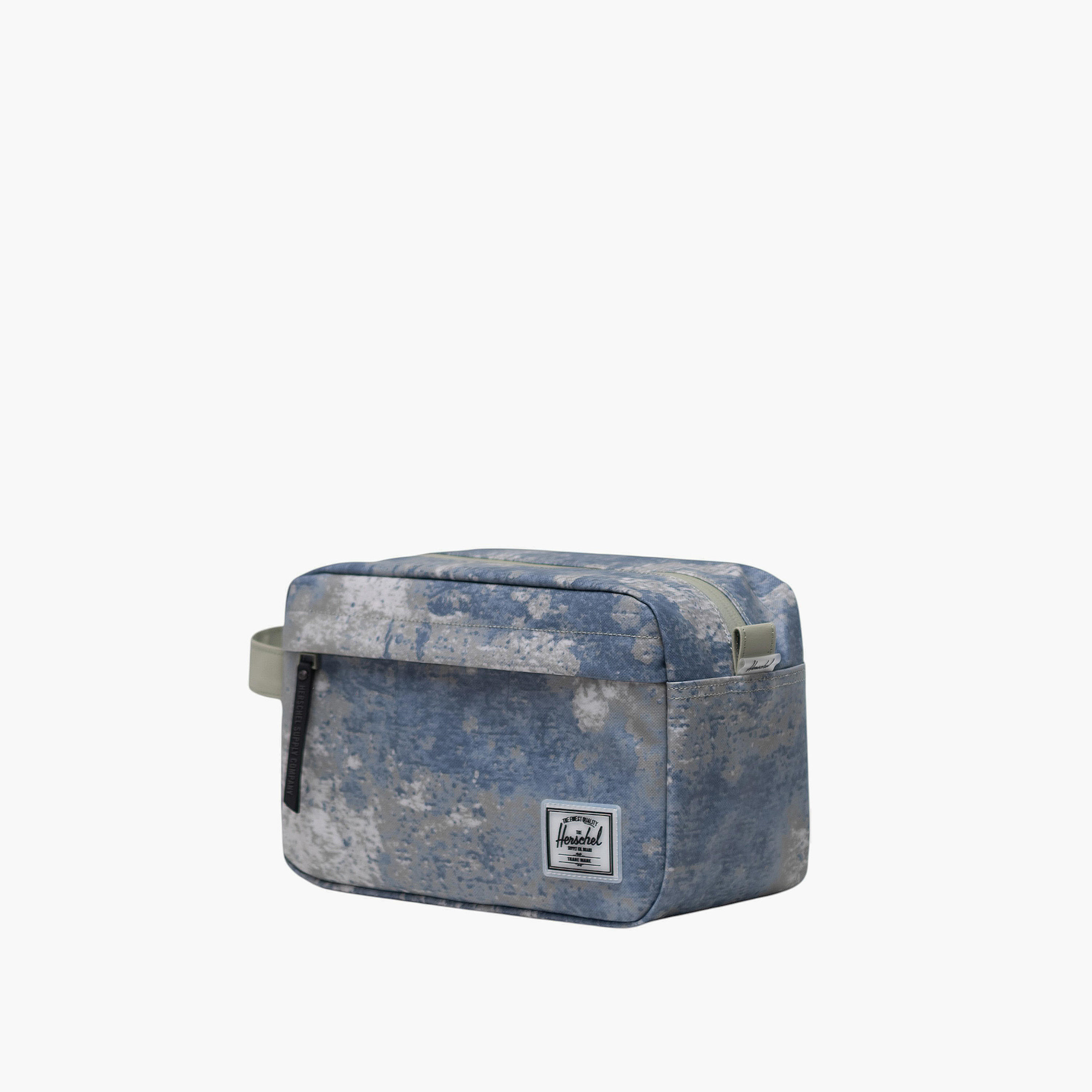 Herschel Supply Co Printed Travel Kit with Zip Closure-women-watchesandjewellery-jewellery-storage-image-2