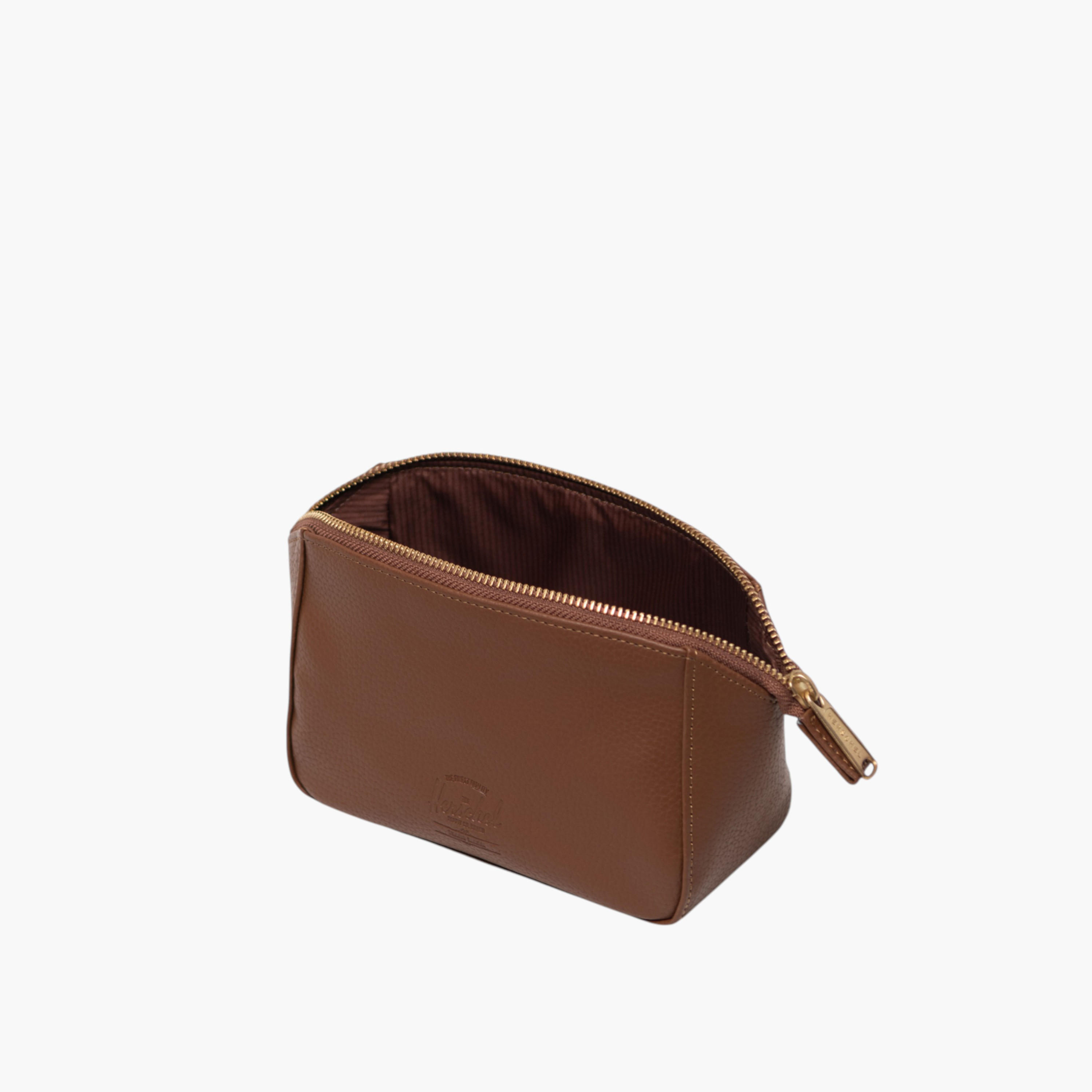 Herschel Supply Co Solid Vegan Leather Toiletry Bag-women-watchesandjewellery-jewellery-storage-image-2