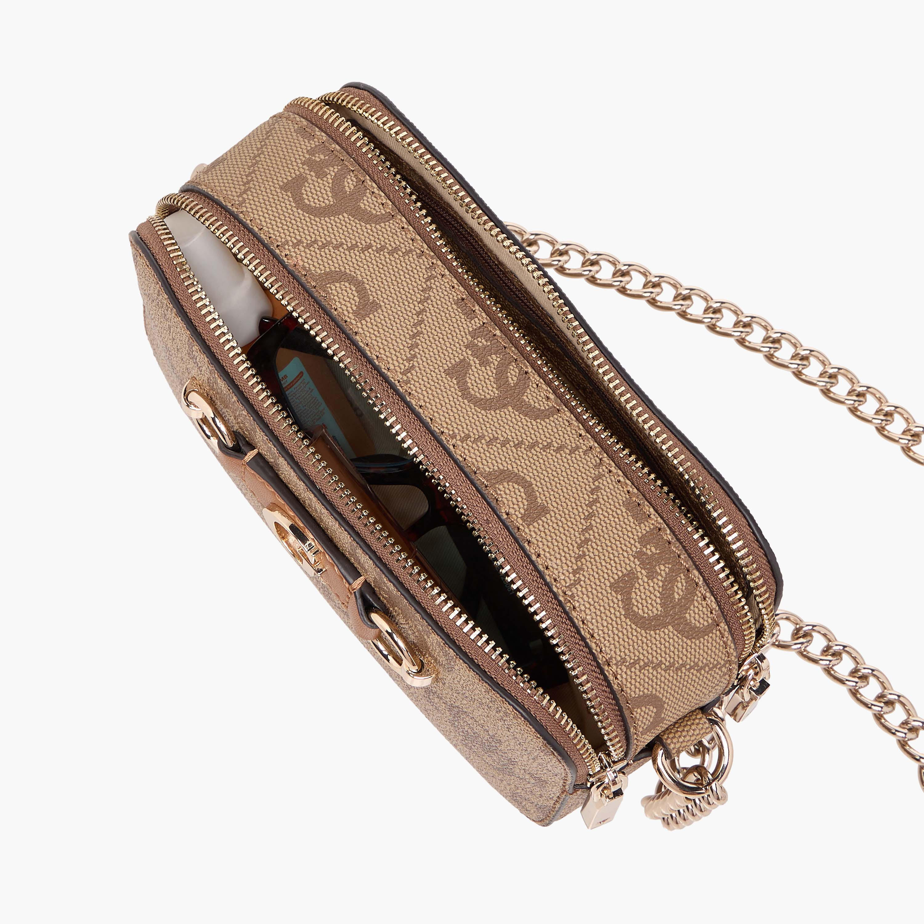 شنطة كروس بودي بتصميم مونوجرام وحزام سلسلة من جيس-women-bagsandwallets-handbags-image-6