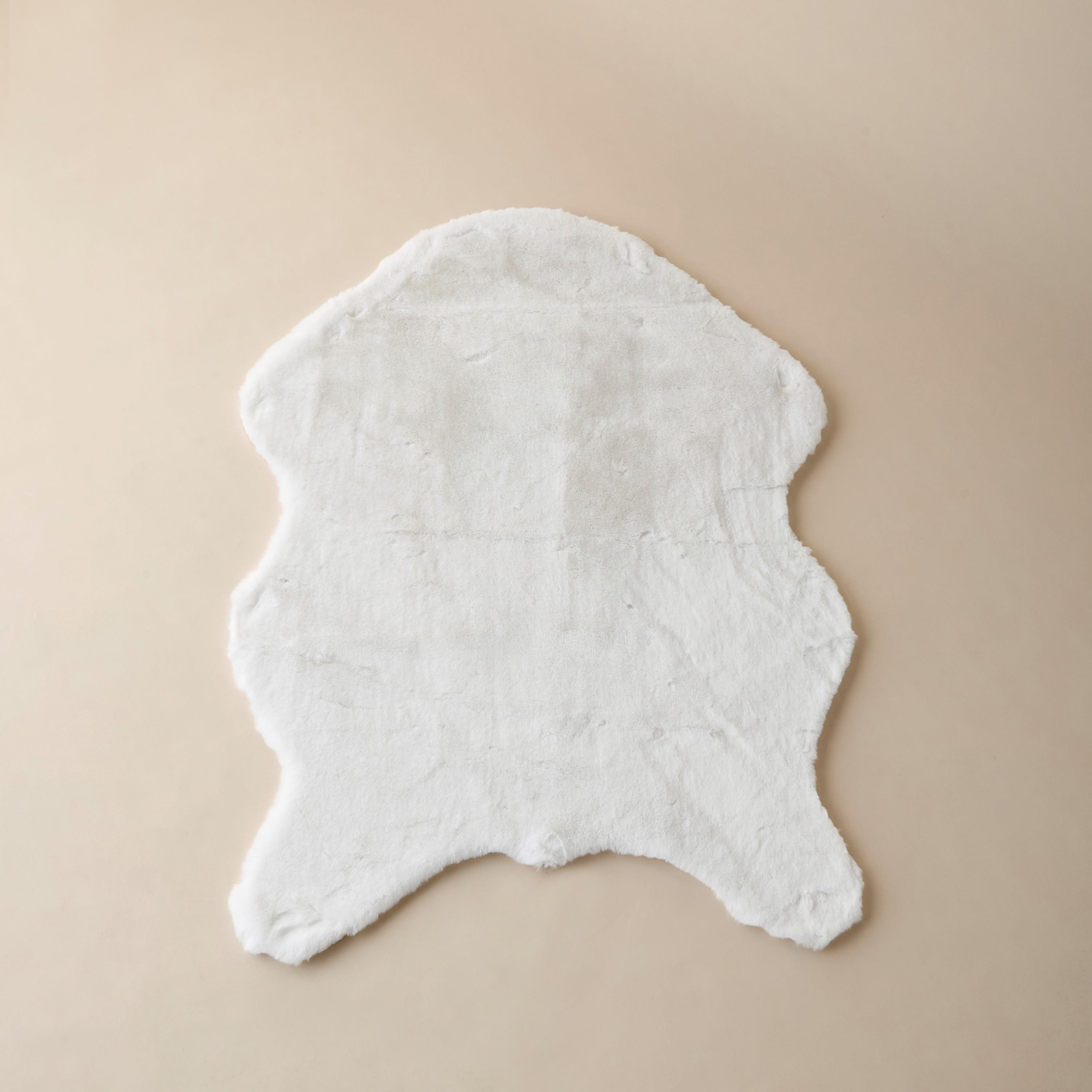 Faux Fur Rug - 90x120 cms-household-rugsandcarpets-rugs-image-2
