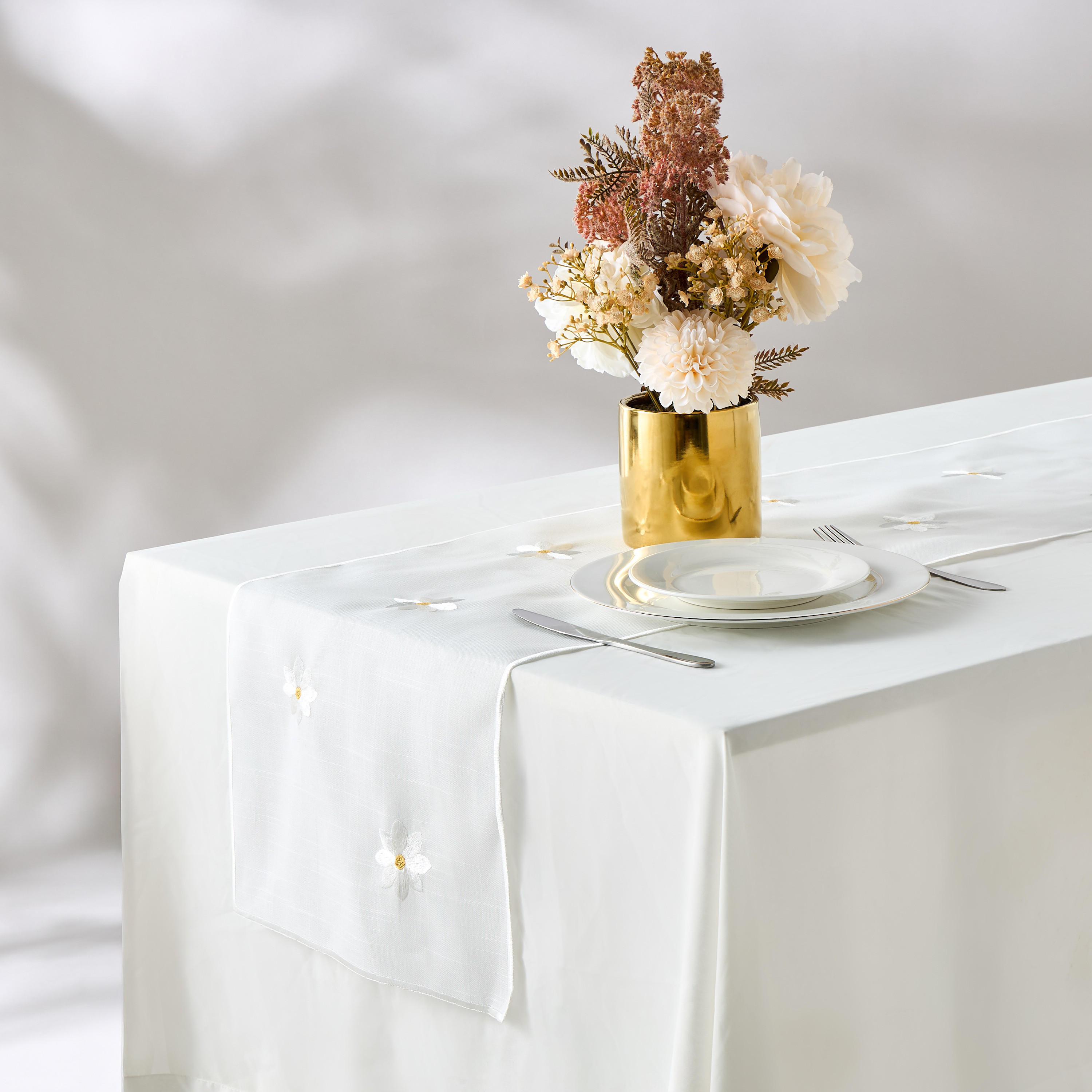 Daisy Embroidered Table Runner - 180x35 cms-household-dining-tablelinen-runnersandtablecovers-image-1