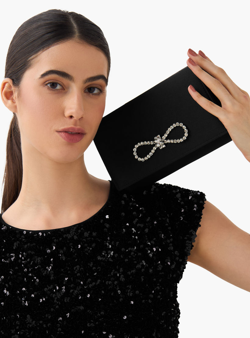 شنطة كروس بودي بفيونكة ألماس وسلسلة من ساشا-women-bagsandwallets-handbags-image-2