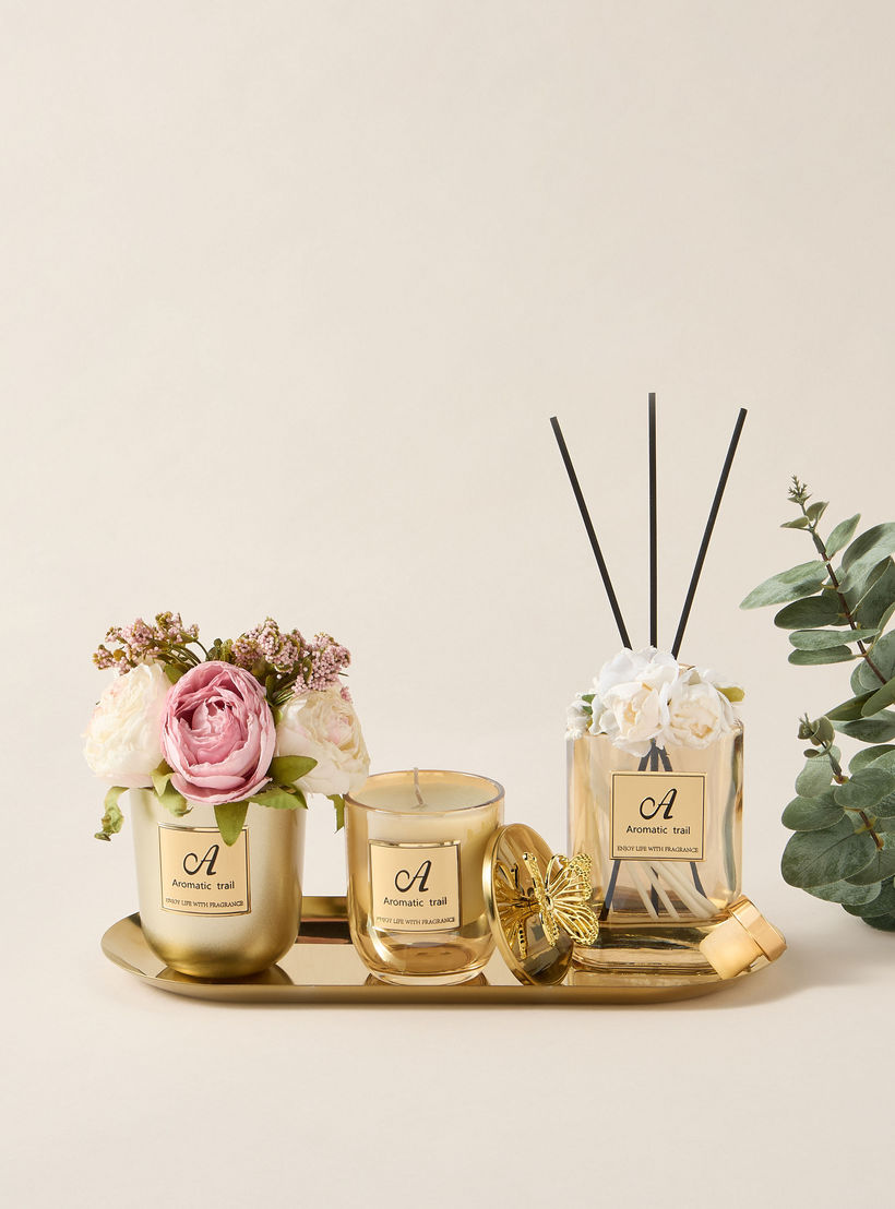 مجموعة هدايا موزع عطور بأعواد برائحة فانيليا من أوروم-household-homefragrance-fragrancegiftset-image-1