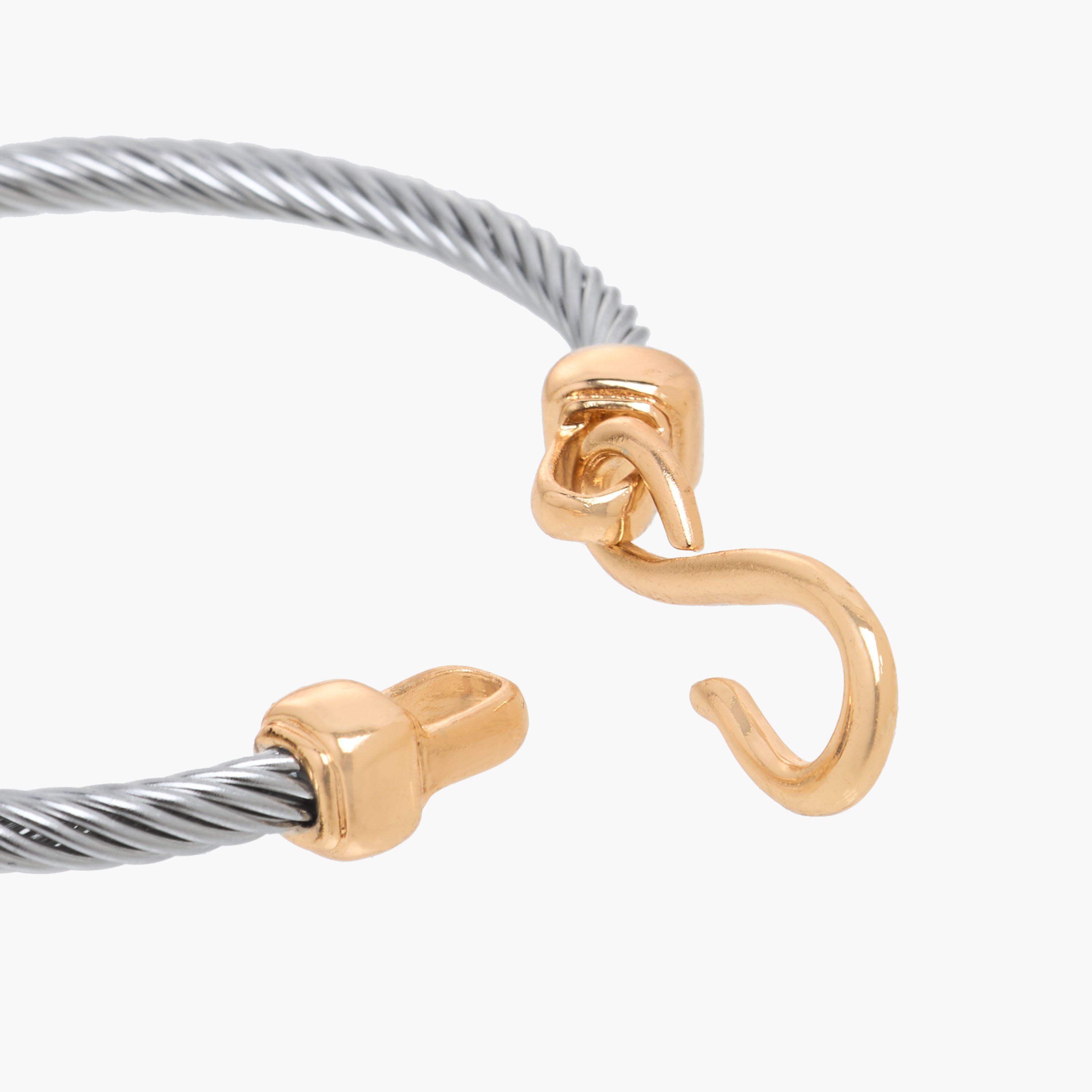 سوار معدن بارز الملمس بمشبك خطاف-women-watchesandjewellery-jewellery-banglesandbracelets-image-4