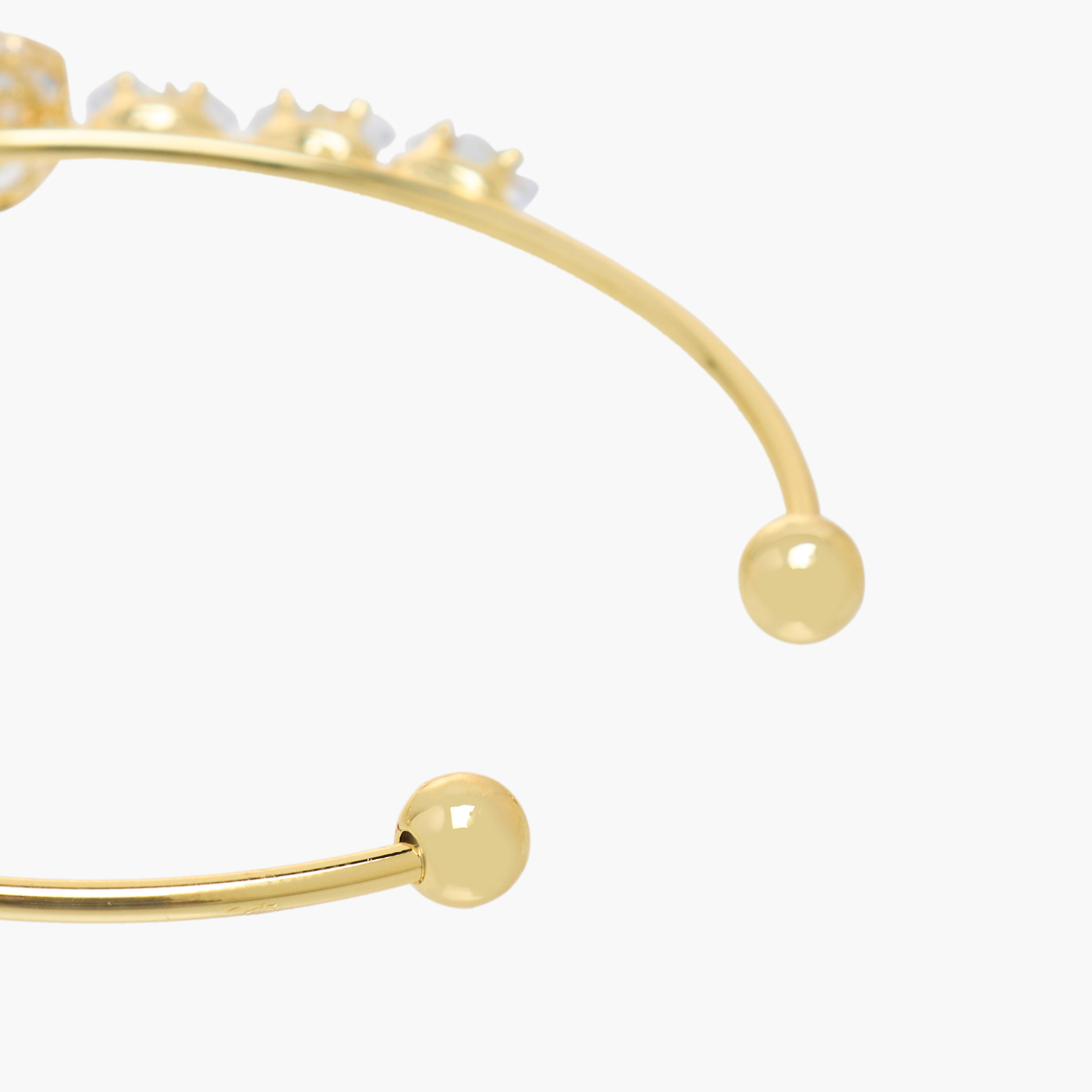 Metal Embellished Cuff Bracelet-women-watchesandjewellery-jewellery-banglesandbracelets-image-4