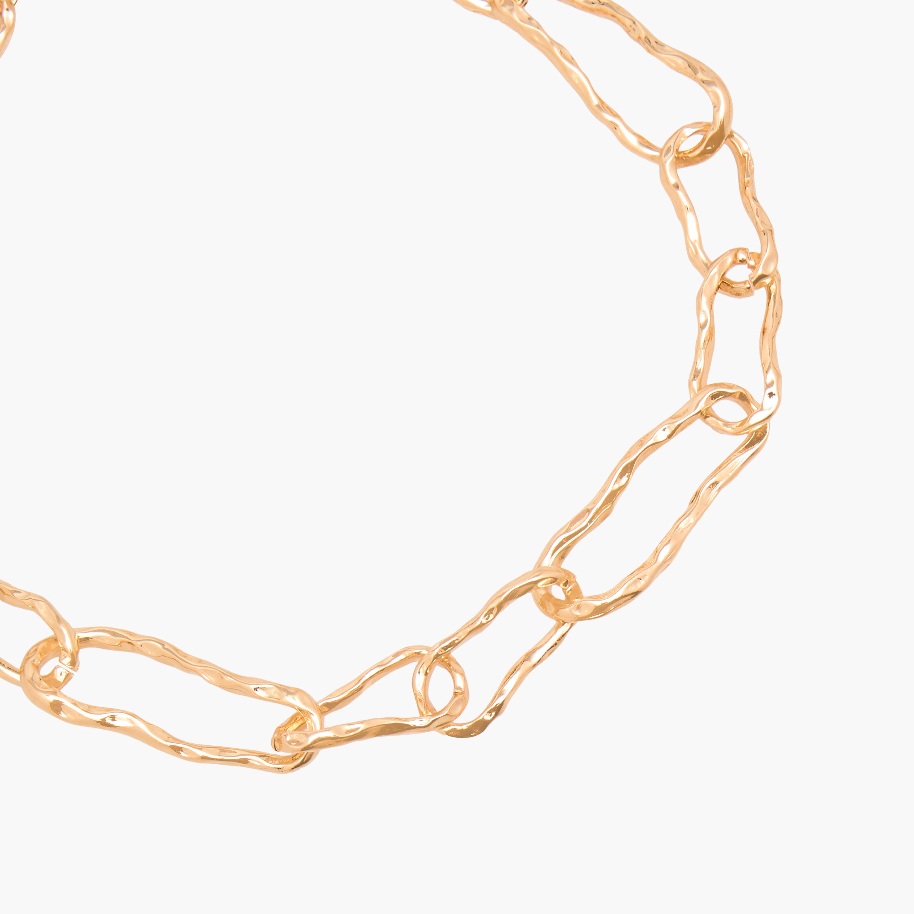 عقد بلون ذهبي وبمشبك إغلاق-women-watchesandjewellery-jewellery-necklacesandpendants-image-2