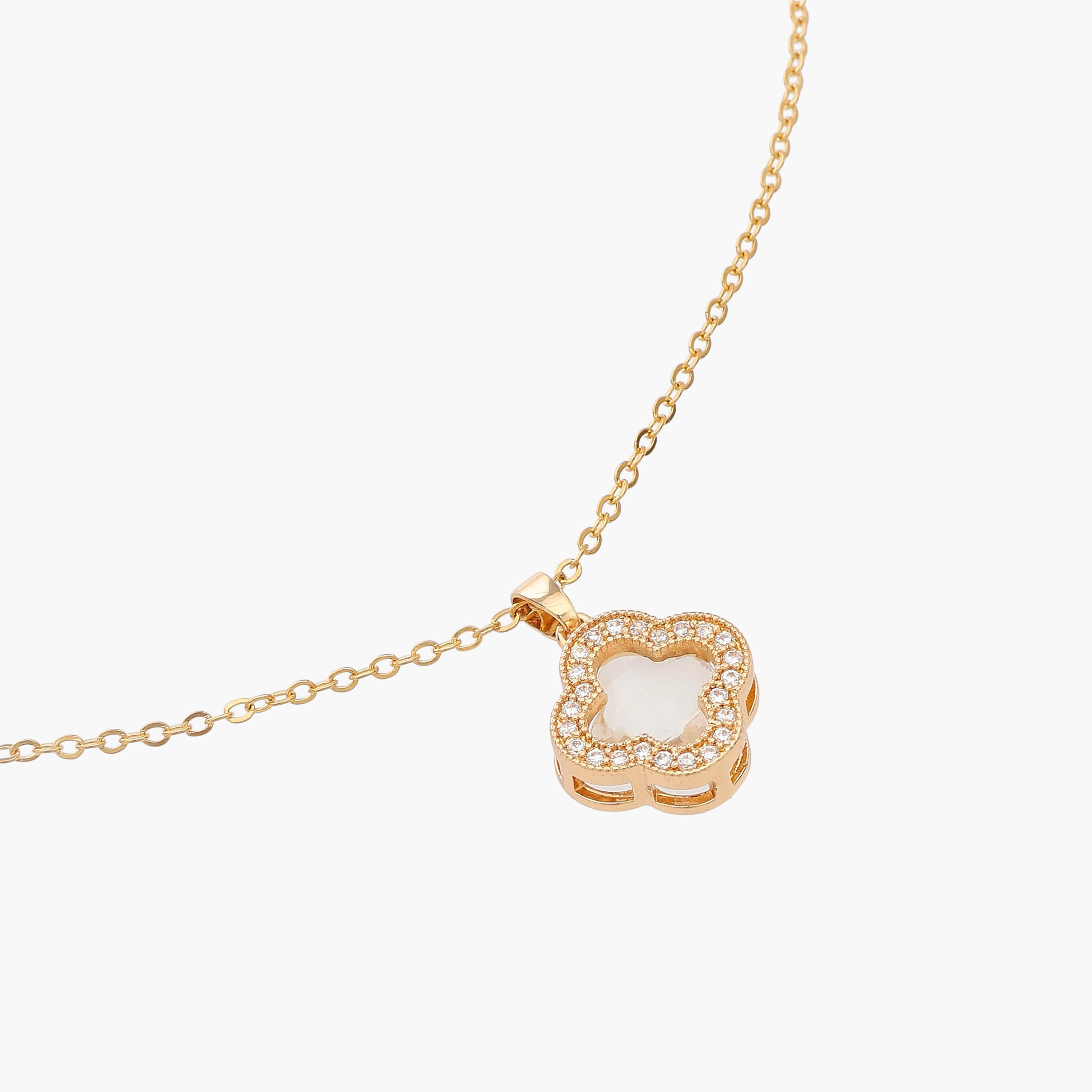 Metal Stone Embellished Clover Pendant Necklace-women-watchesandjewellery-jewellery-necklacesandpendants-image-2