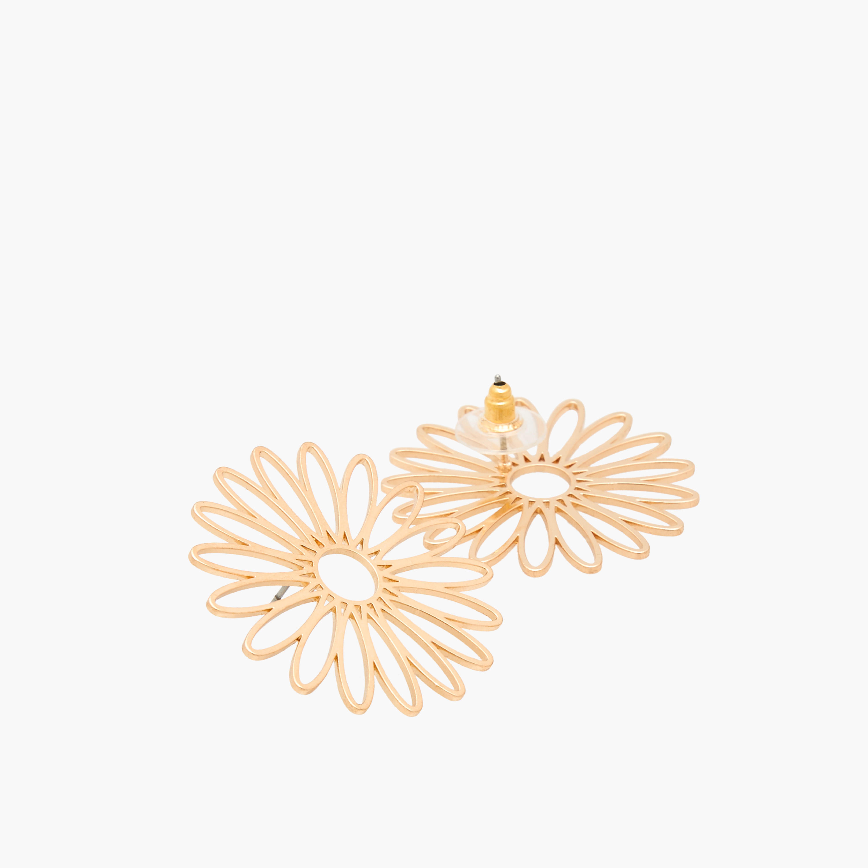 حلق معدن بتصميم زهرة ومكبس إغلاق خلفي-women-watchesandjewellery-jewellery-earrings-image-4