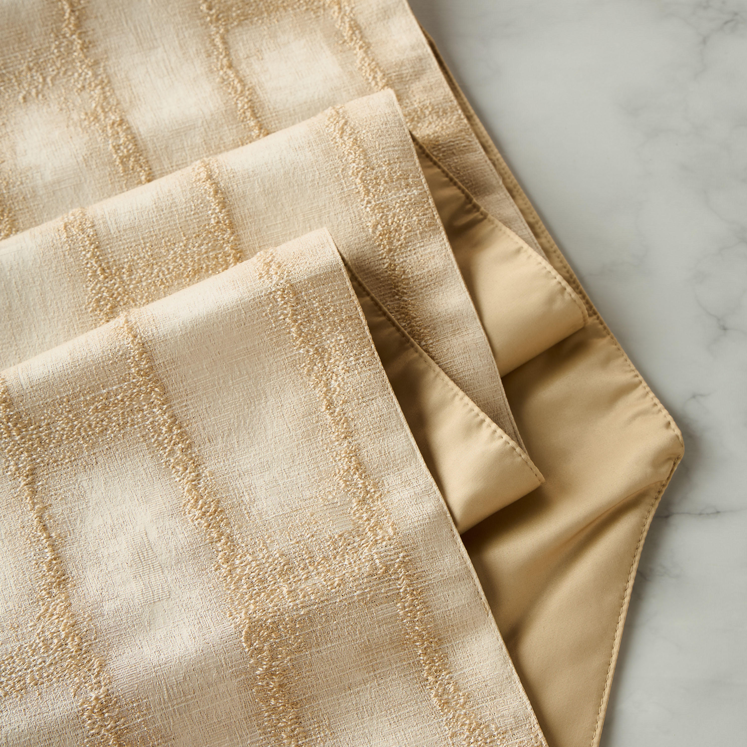 Shah Table Runner with Tassel Accent - 180x33 cms-household-dining-tablelinen-runnersandtablecovers-image-4