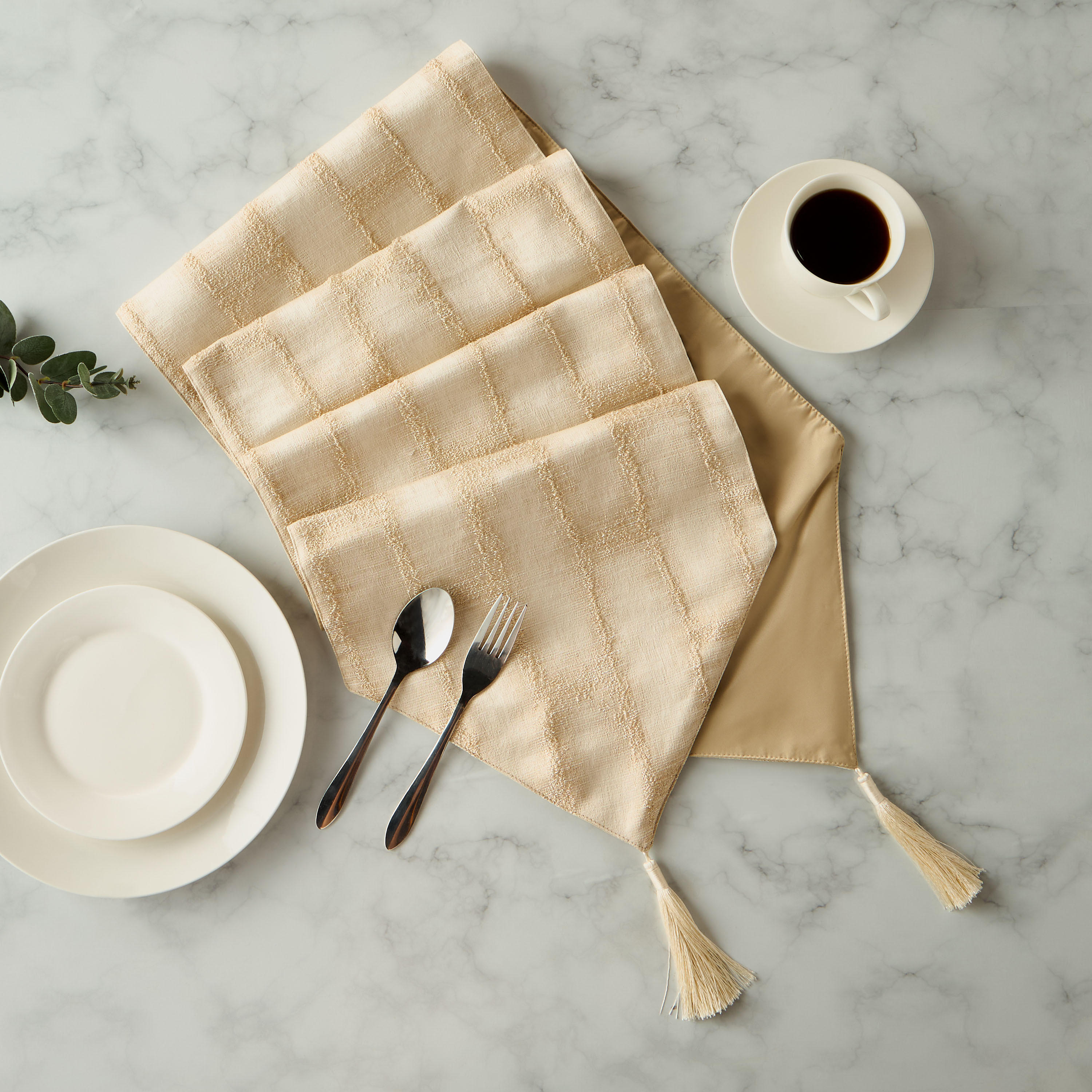 Shah Table Runner with Tassel Accent - 260x33 cms-household-dining-tablelinen-runnersandtablecovers-image-1