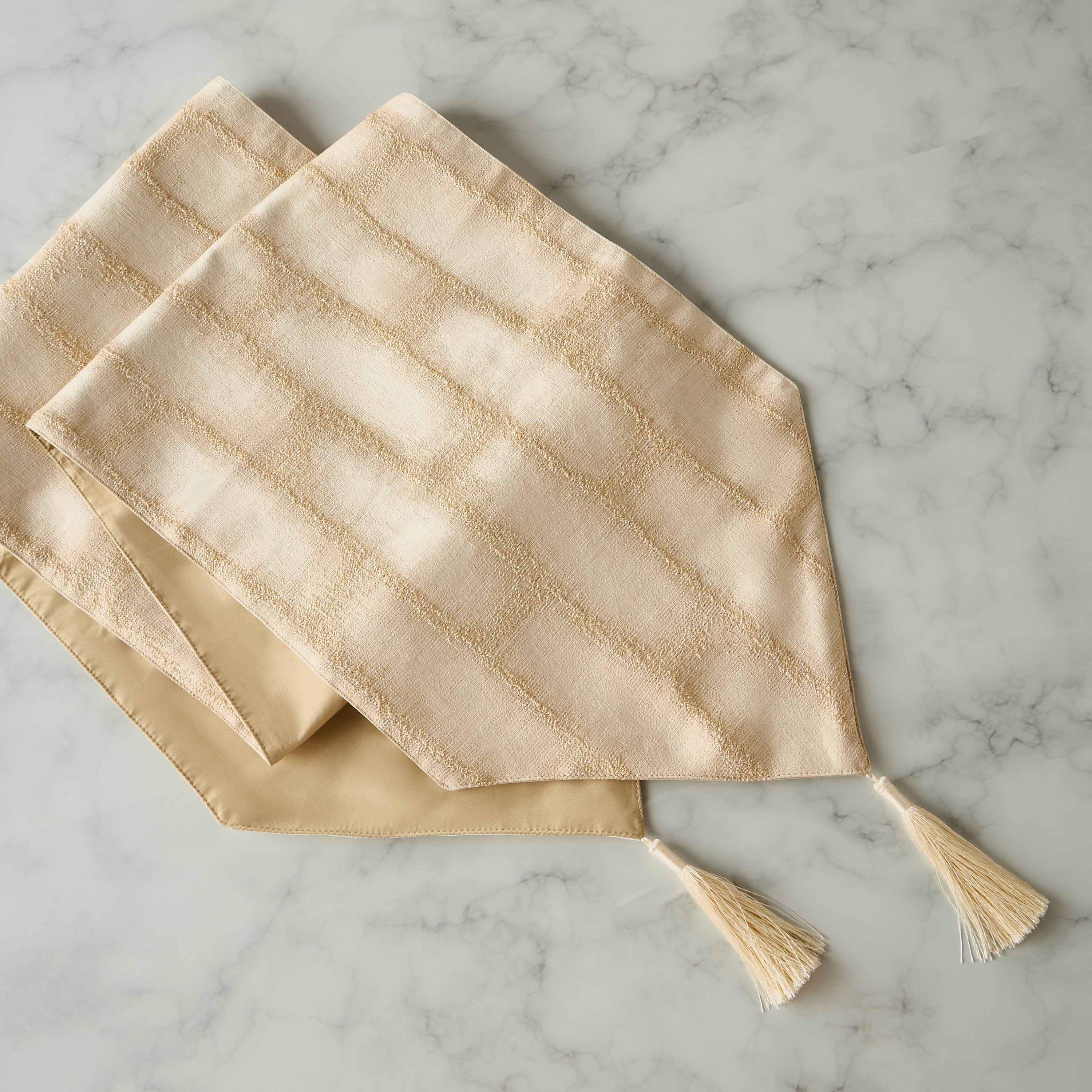 Shah Table Runner with Tassel Accent - 260x33 cms-household-dining-tablelinen-runnersandtablecovers-image-3