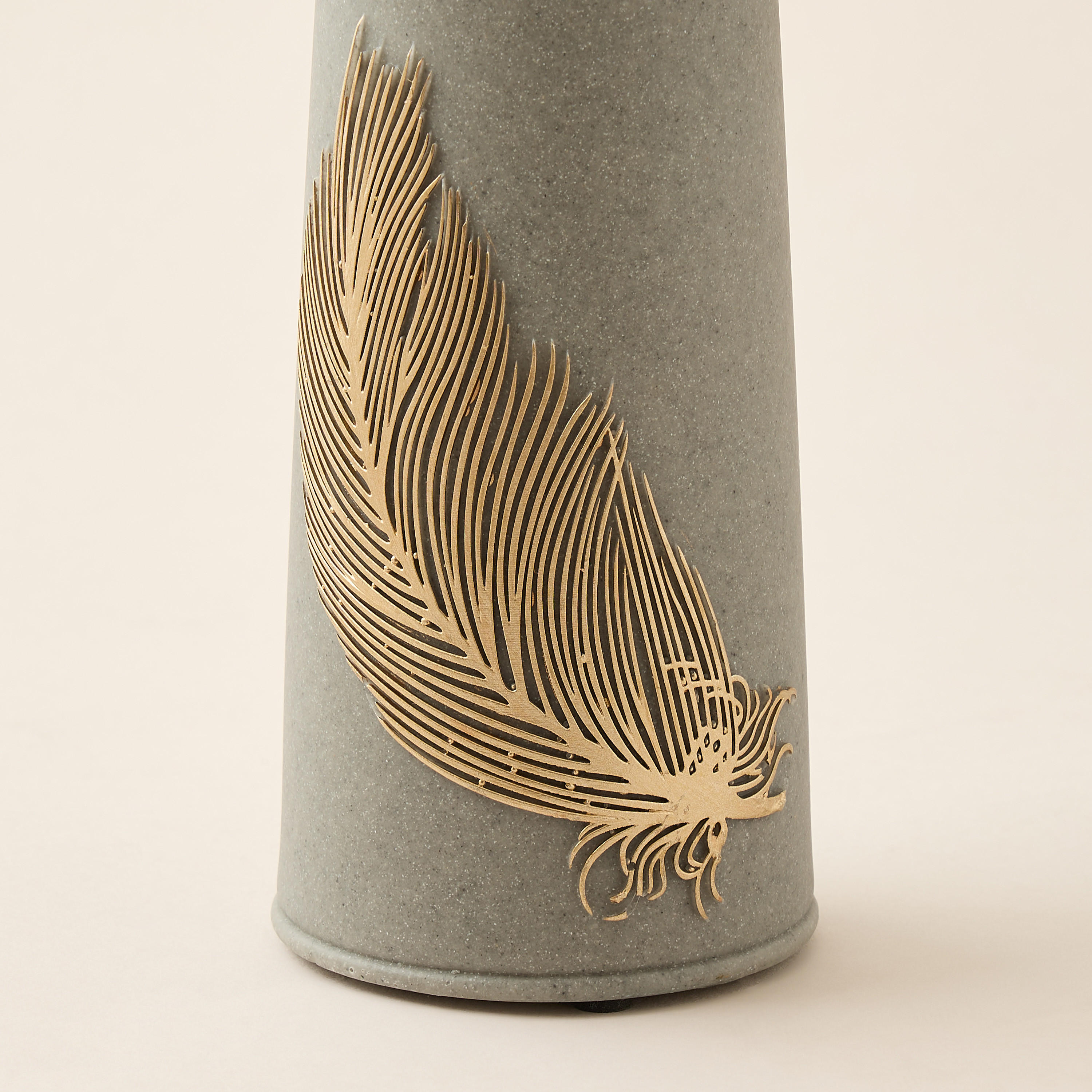 Feather Embellished Polyresin Lotion Dispenser-household-bathandlaundry-bathaccessories-soapdishesanddispensers-image-4
