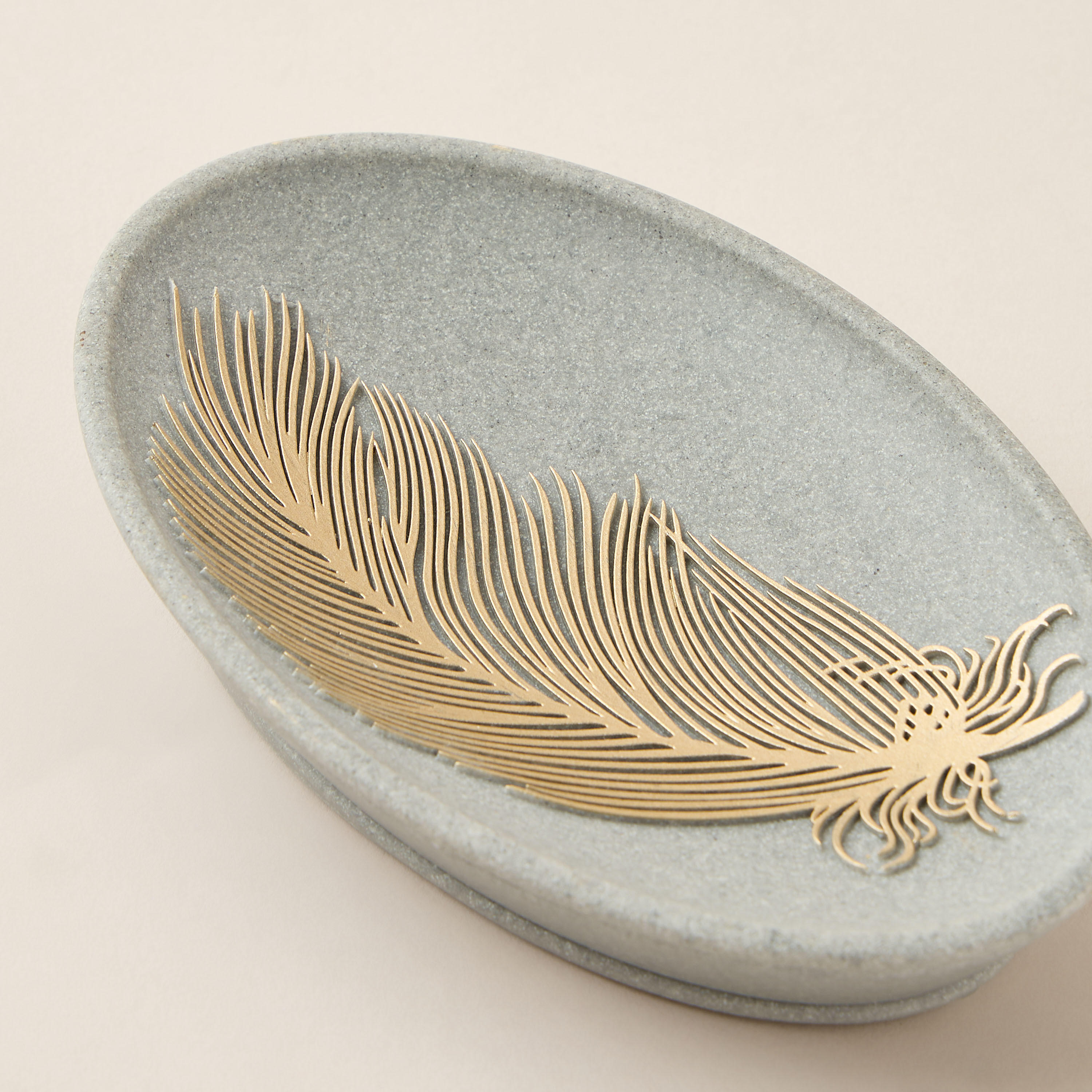Feather Design Polyresin Soap Dish-household-bathandlaundry-bathaccessories-soapdishesanddispensers-image-3