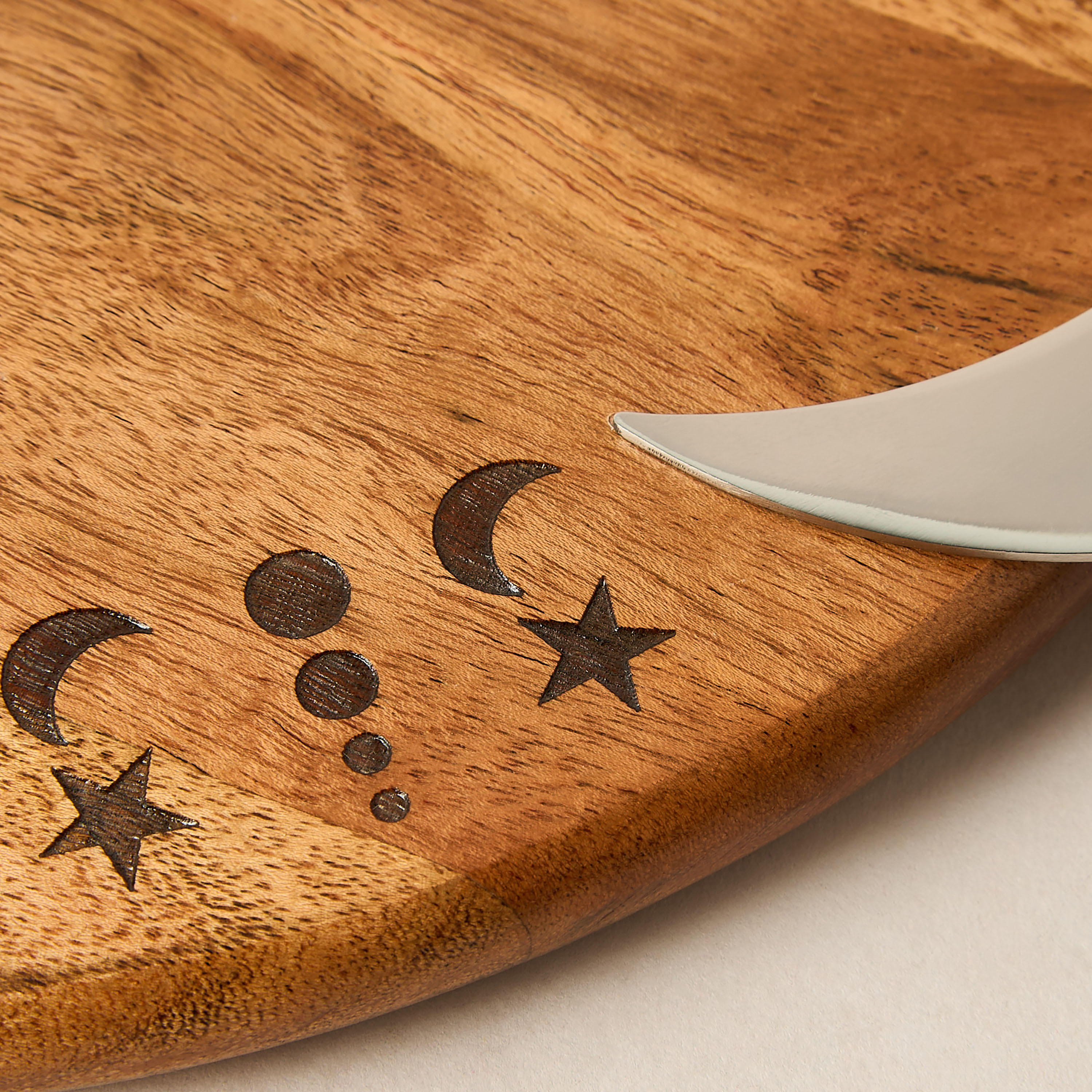 Noor Wooden Serving Tray - 49x28x2 cms-household-dining-serveware-servingtrays-image-4