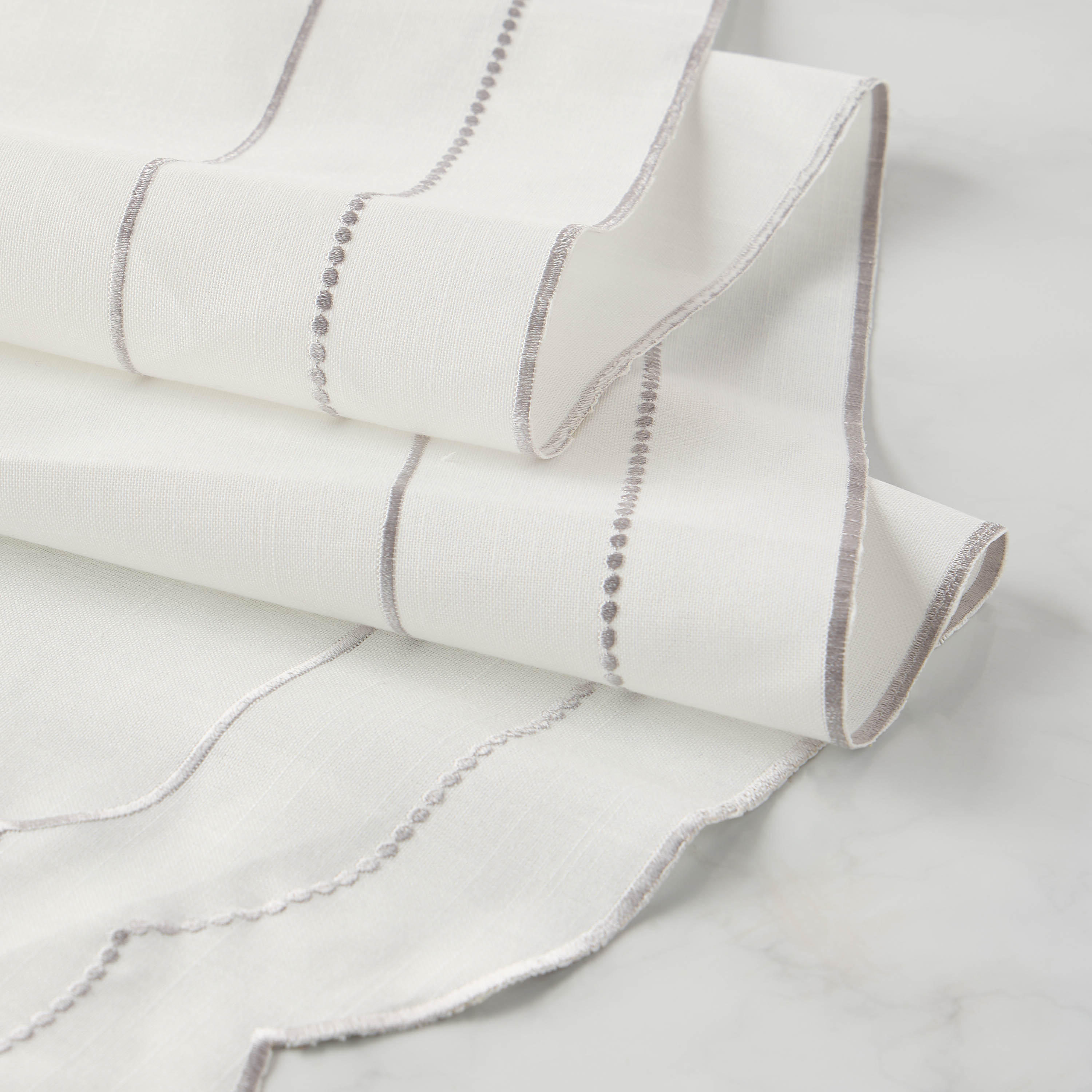Noor Door Embroidered Table Runner - 180x33 cms-household-dining-tablelinen-runnersandtablecovers-image-2