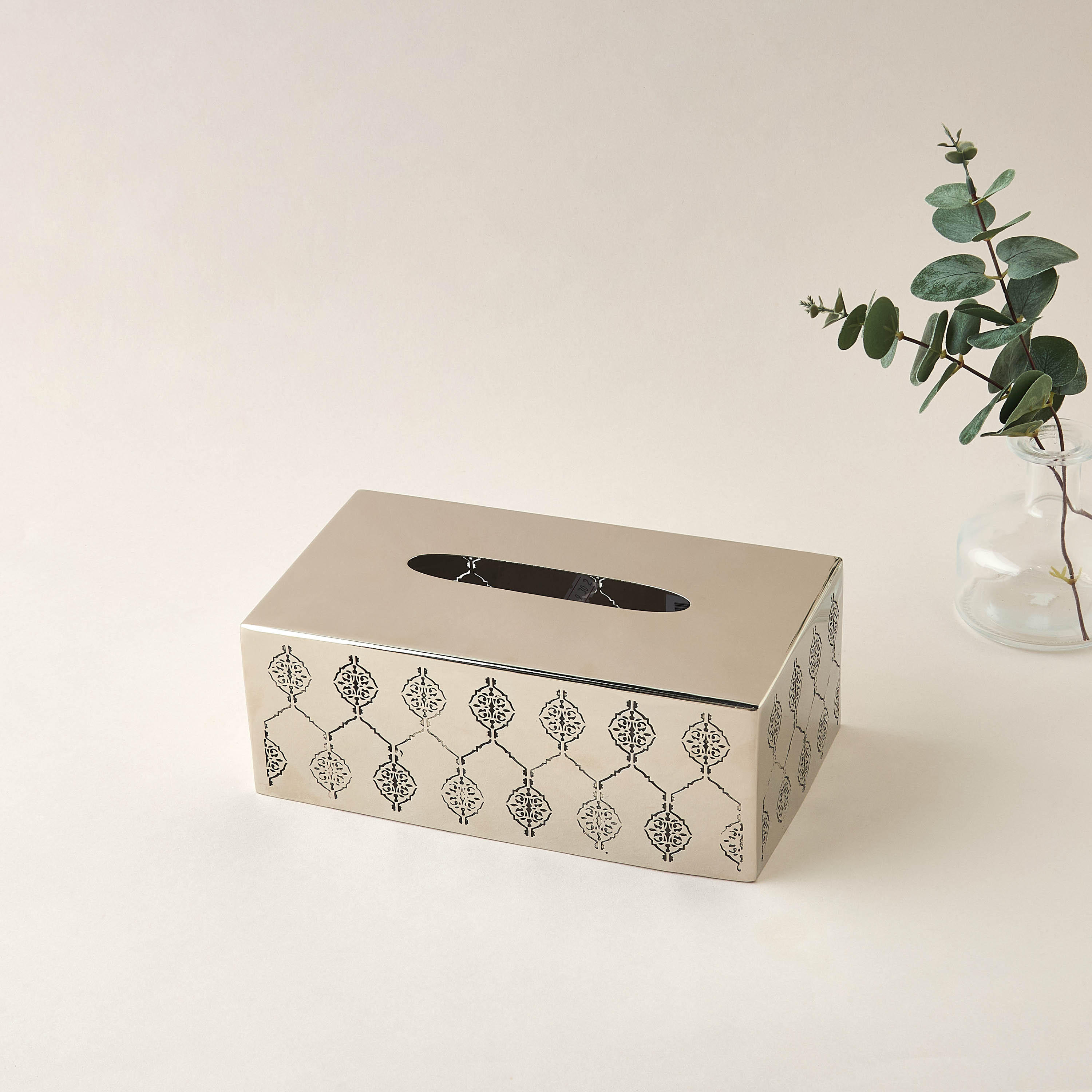 Marakkech Cutout Detail Tissue Holder-household-bathandlaundry-bathaccessories-tissueboxesandcottonjars-image-2