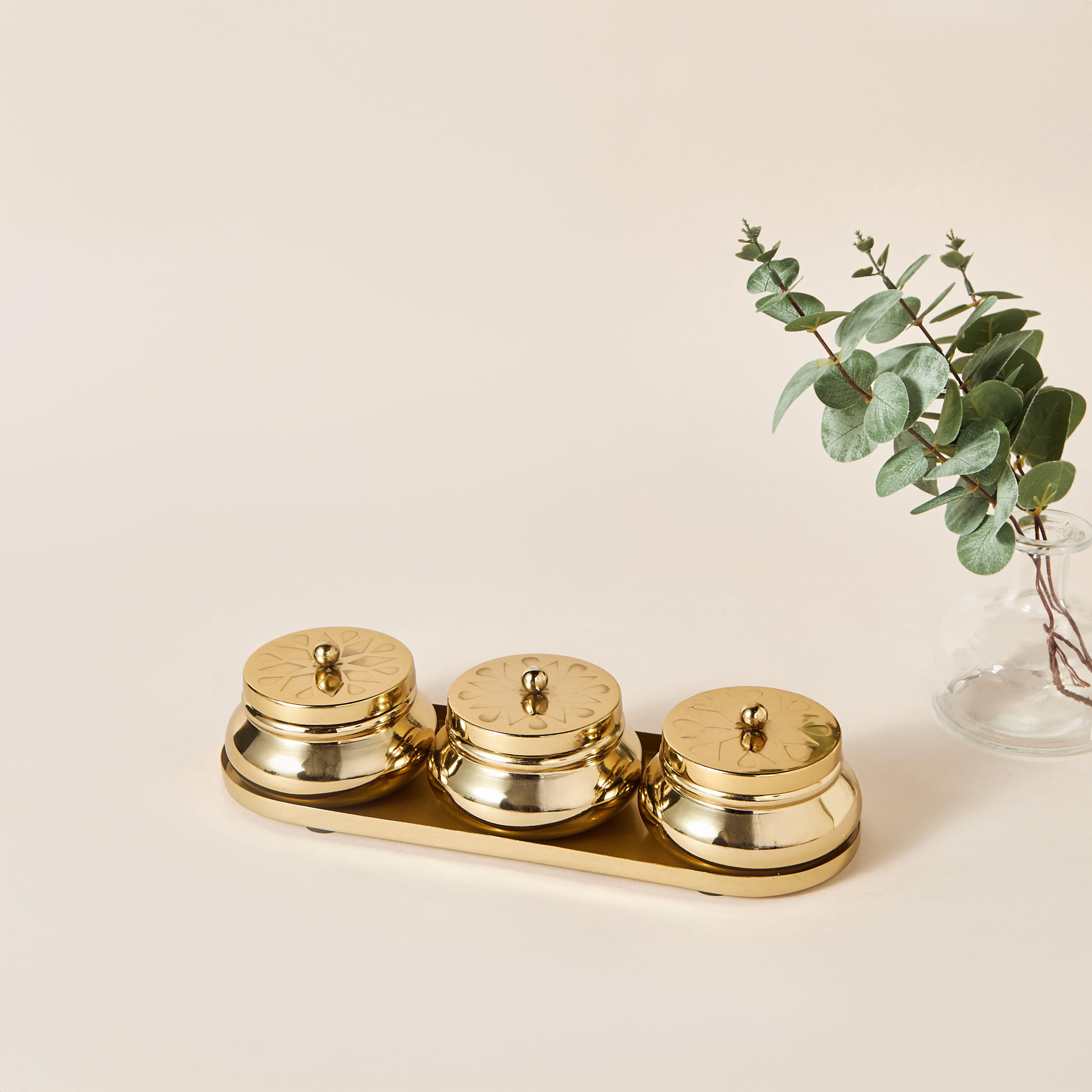 Metal 4-Piece Bowl and Tray Set-household-dining-serveware-servingtrays-image-1