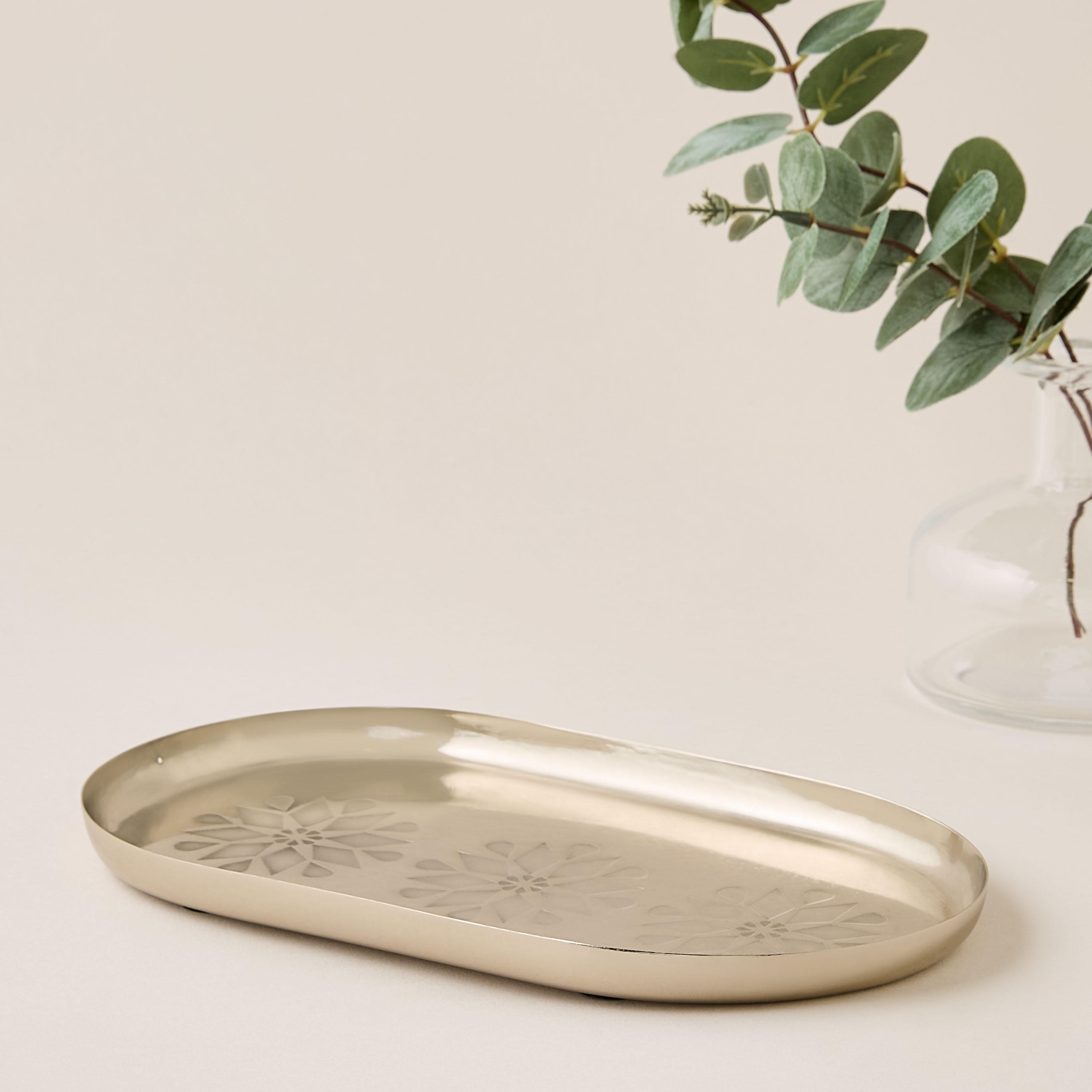 صينية تقديم بيضاوية بنقوش هندسية - 25x15 سم-household-dining-serveware-servingtrays-image-1