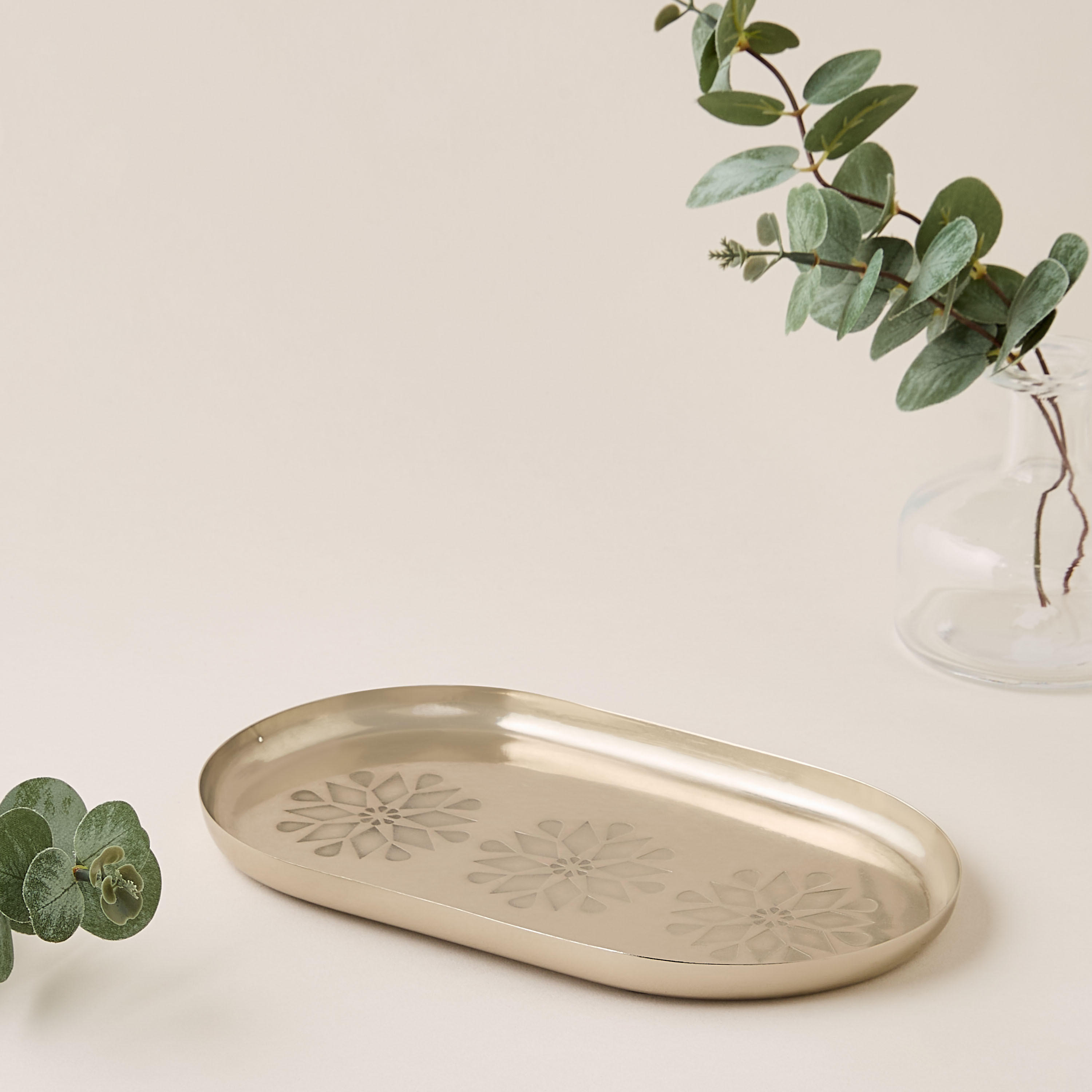 صينية تقديم بيضاوية بنقوش هندسية - 25x15 سم-household-dining-serveware-servingtrays-image-2