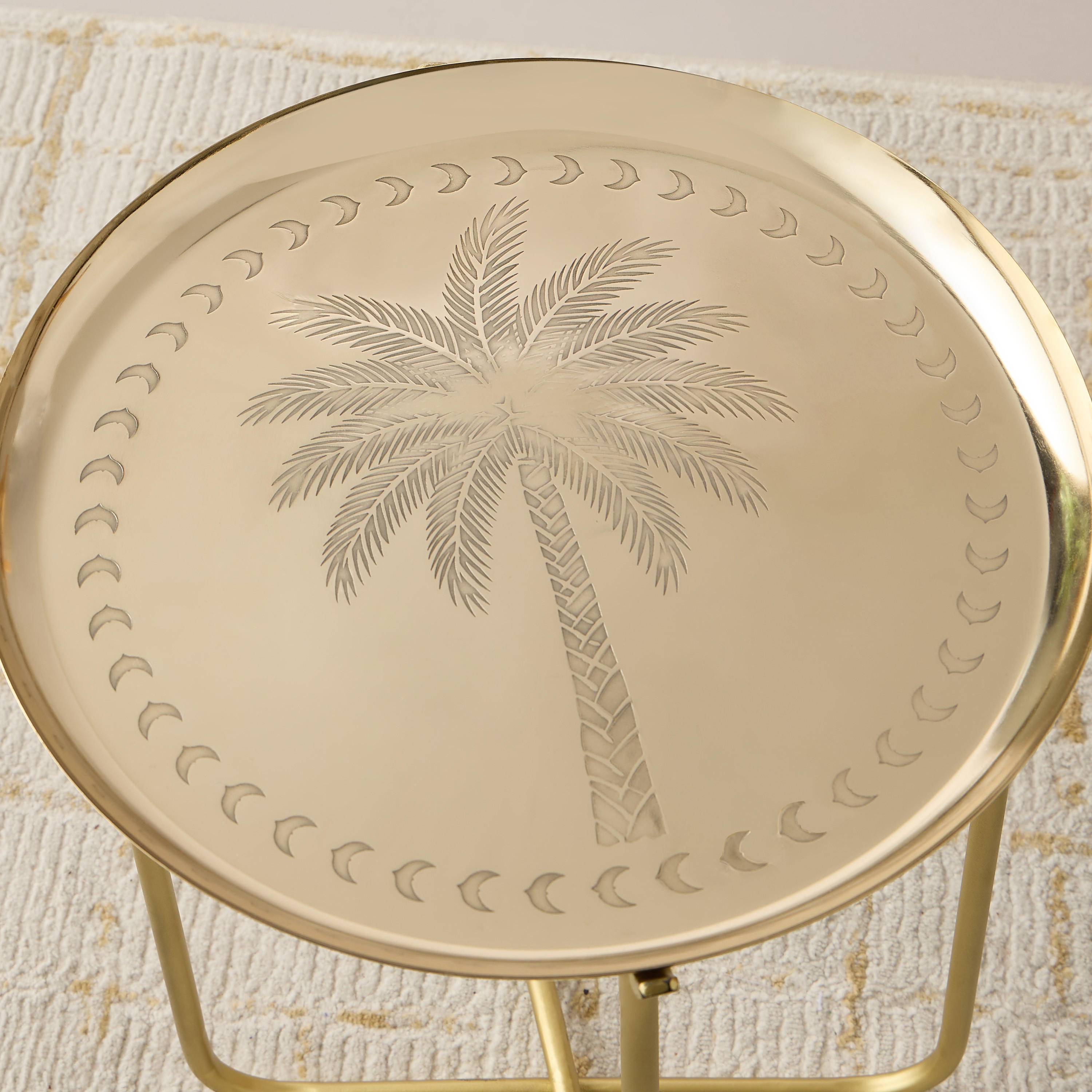 طاولة جانبية بسطح معدن ونمط شجرة نخيل بارز الملمس - 38×48 سم-furniture-livingroom-sideandendtables-image-3