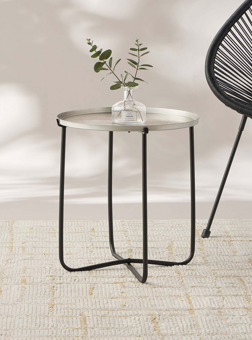 طاولة جانبية بسطح معدن منقوش من موروكان - 42x45 سم-furniture-livingroom-sideandendtables-image-2