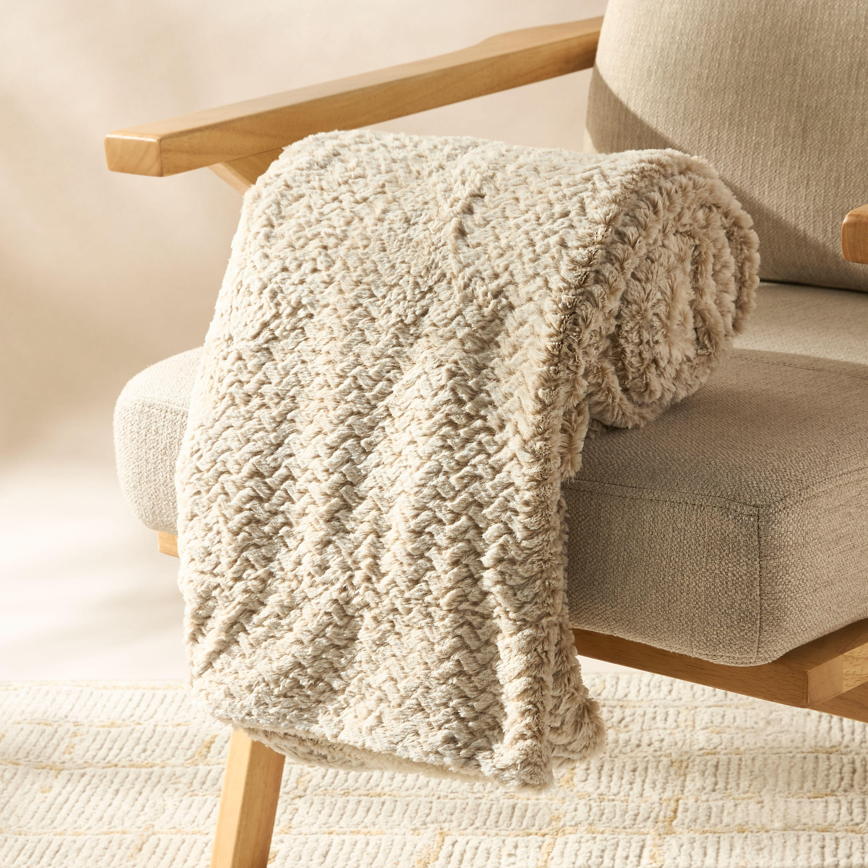 Fur Textured 2-Ply Throw - 200x152 cms-household-cushionsandthrows-throwsandblankets-throws-image-1