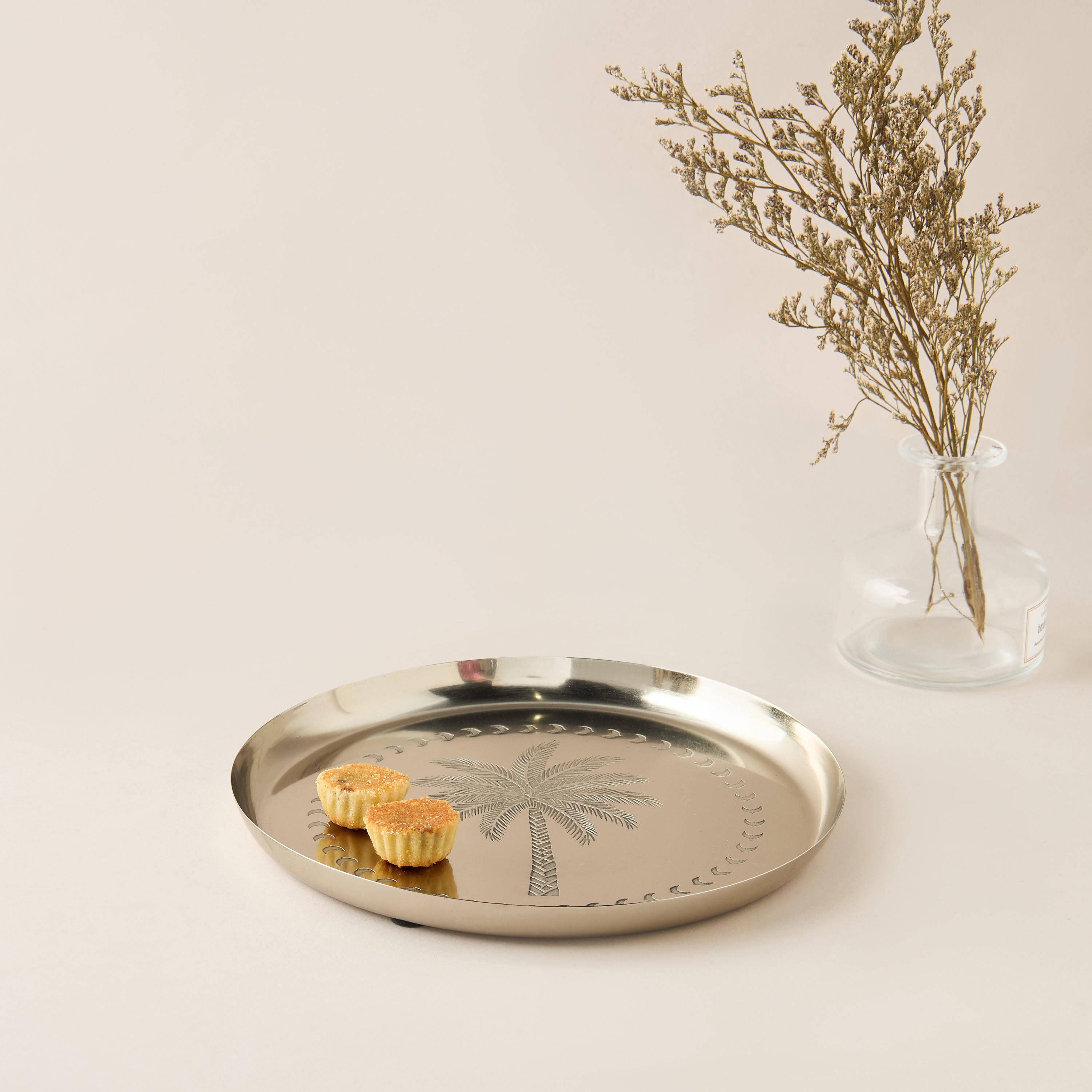 Palm Tree Engraved Metal Decorative Plate - 25x25 cms-household-decor-boxesandtrays-image-2