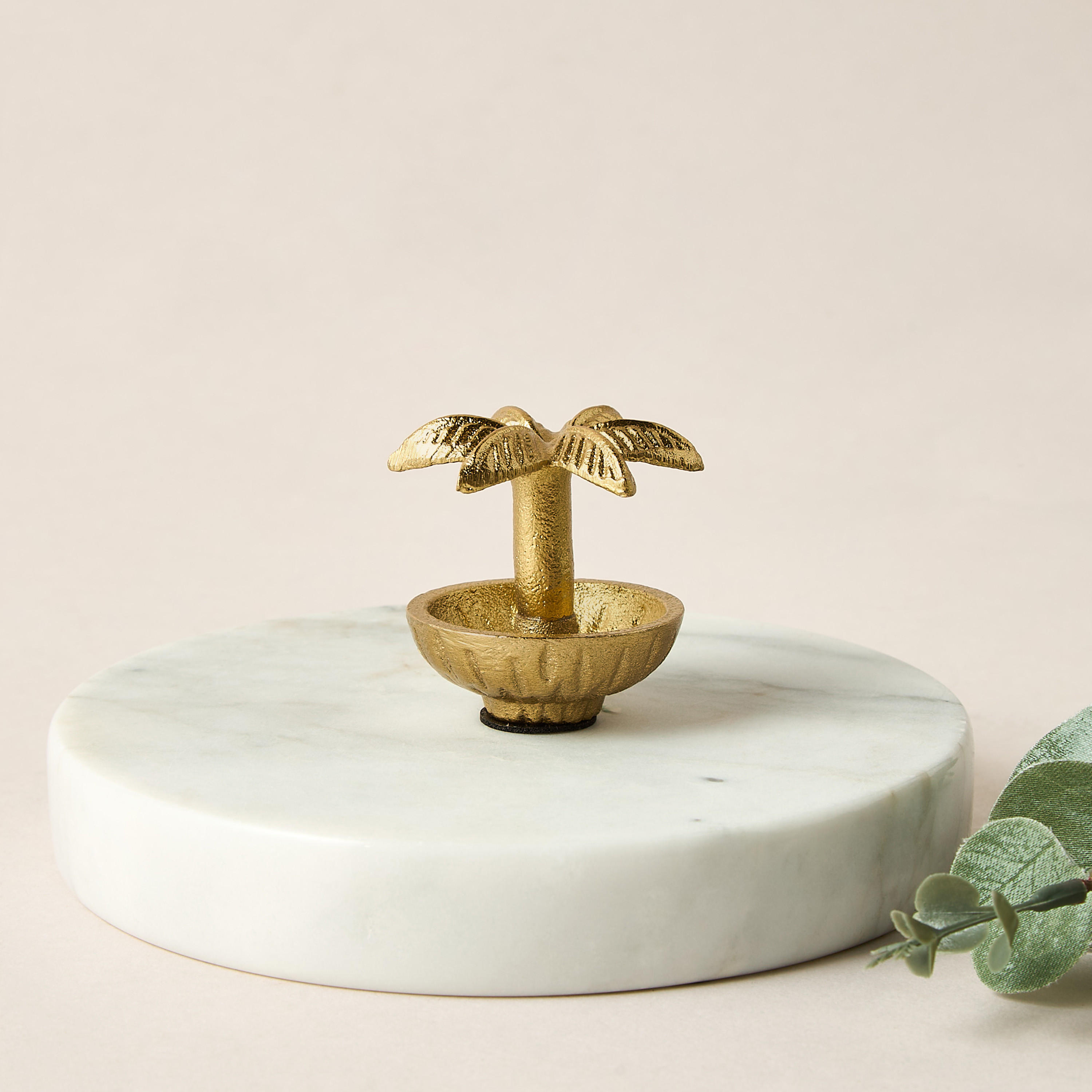 حامل بخور بتزيينات نخيل - 5x5 سم-household-decor-decorativeobjectsandsculptures-image-2
