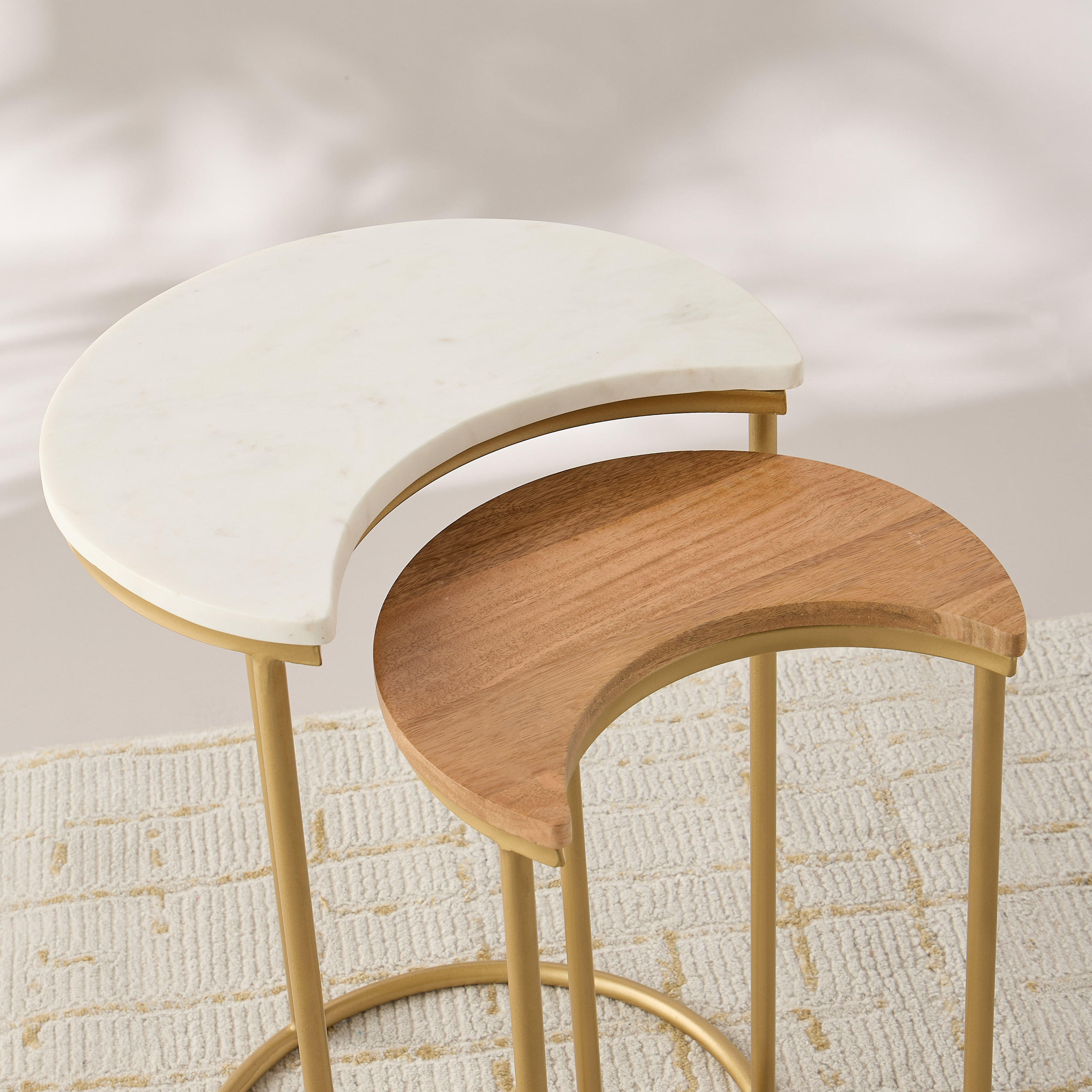 طاولات متداخلة بتصميم هلال - طقم من قطعتين-furniture-livingroom-sideandendtables-image-5